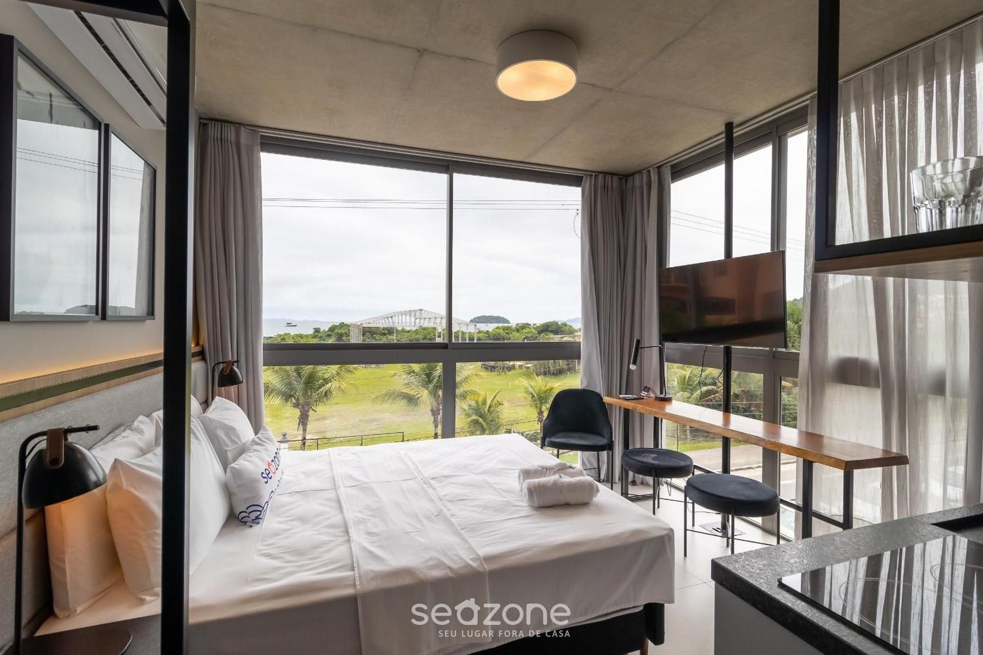 Studio with Sea View