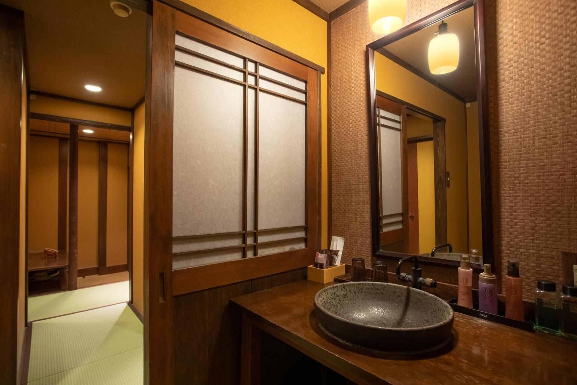 Quadruple Room with Private Bathroom