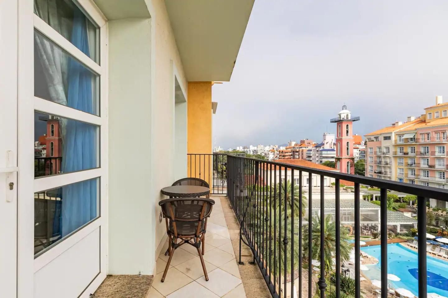 One-Bedroom Apartment with Balcony and Sea View