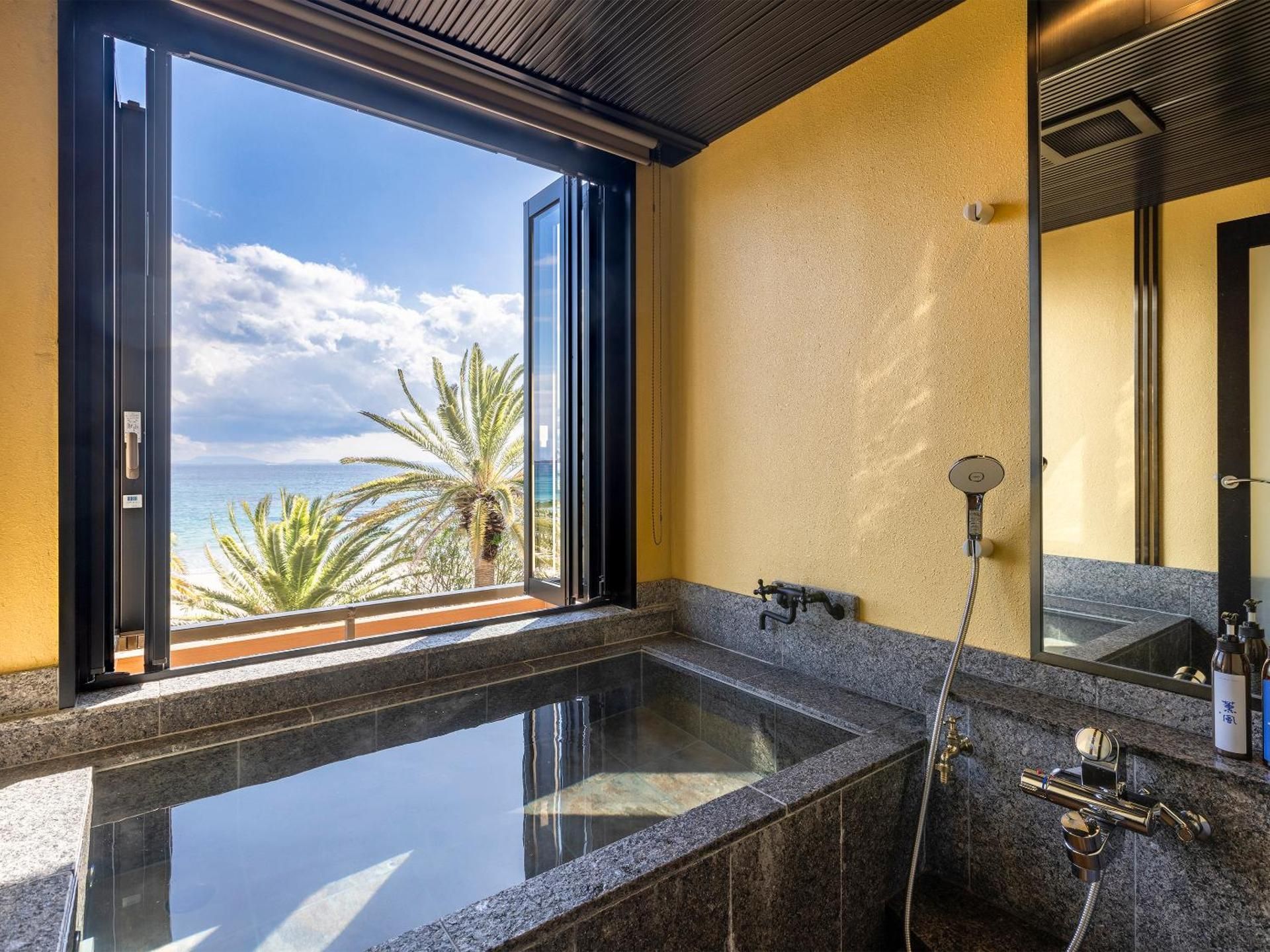 Superior Suite with Sea View