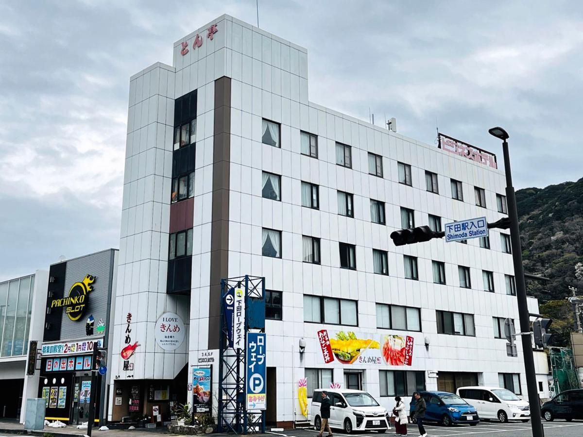 ビジネスホテルとん亭