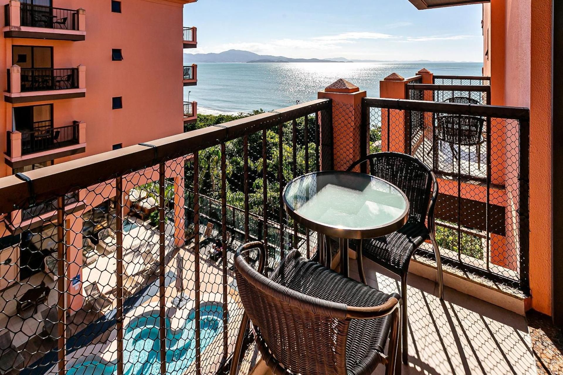 Triple Room with Sea View