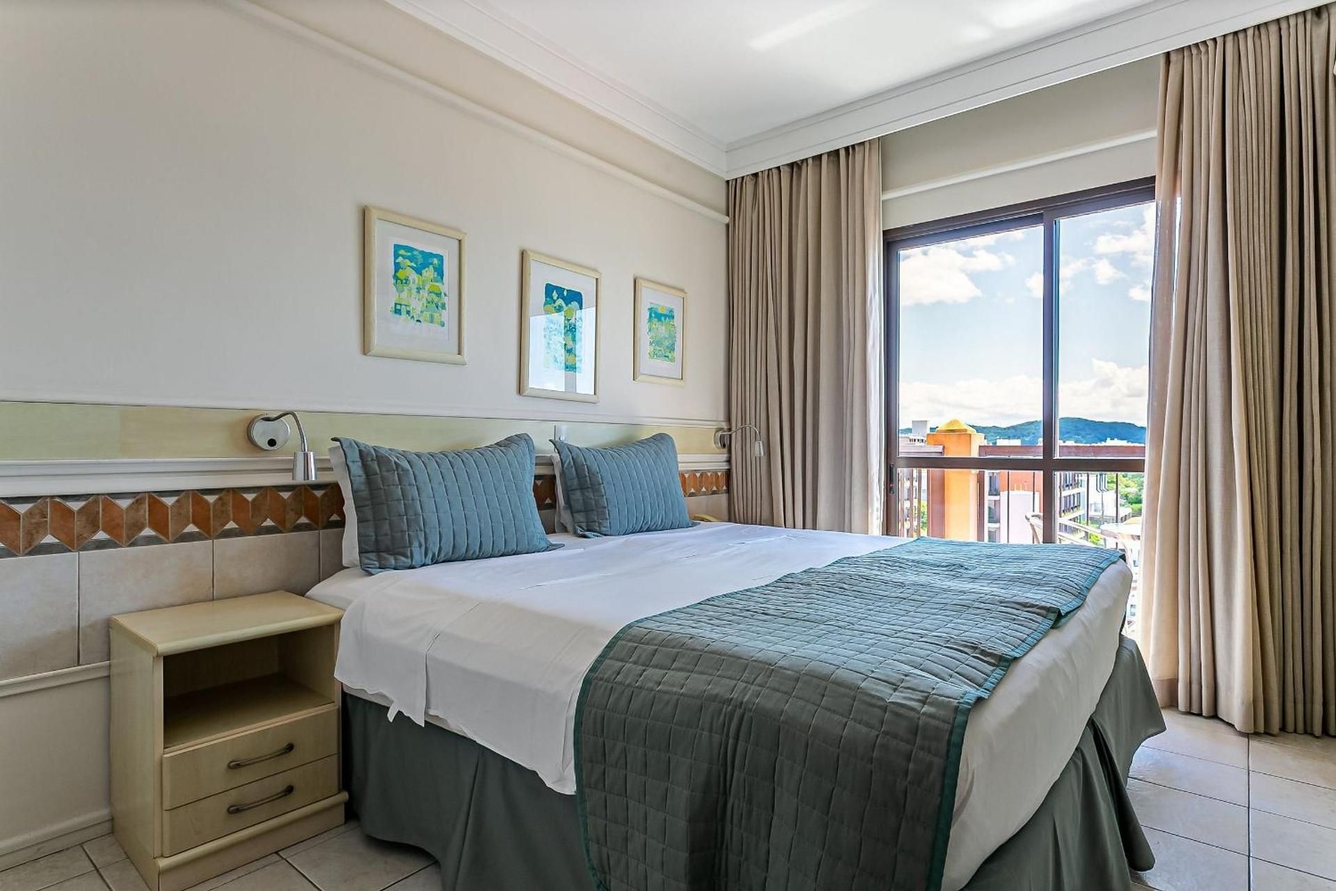 Studio Apartment with Sea View
