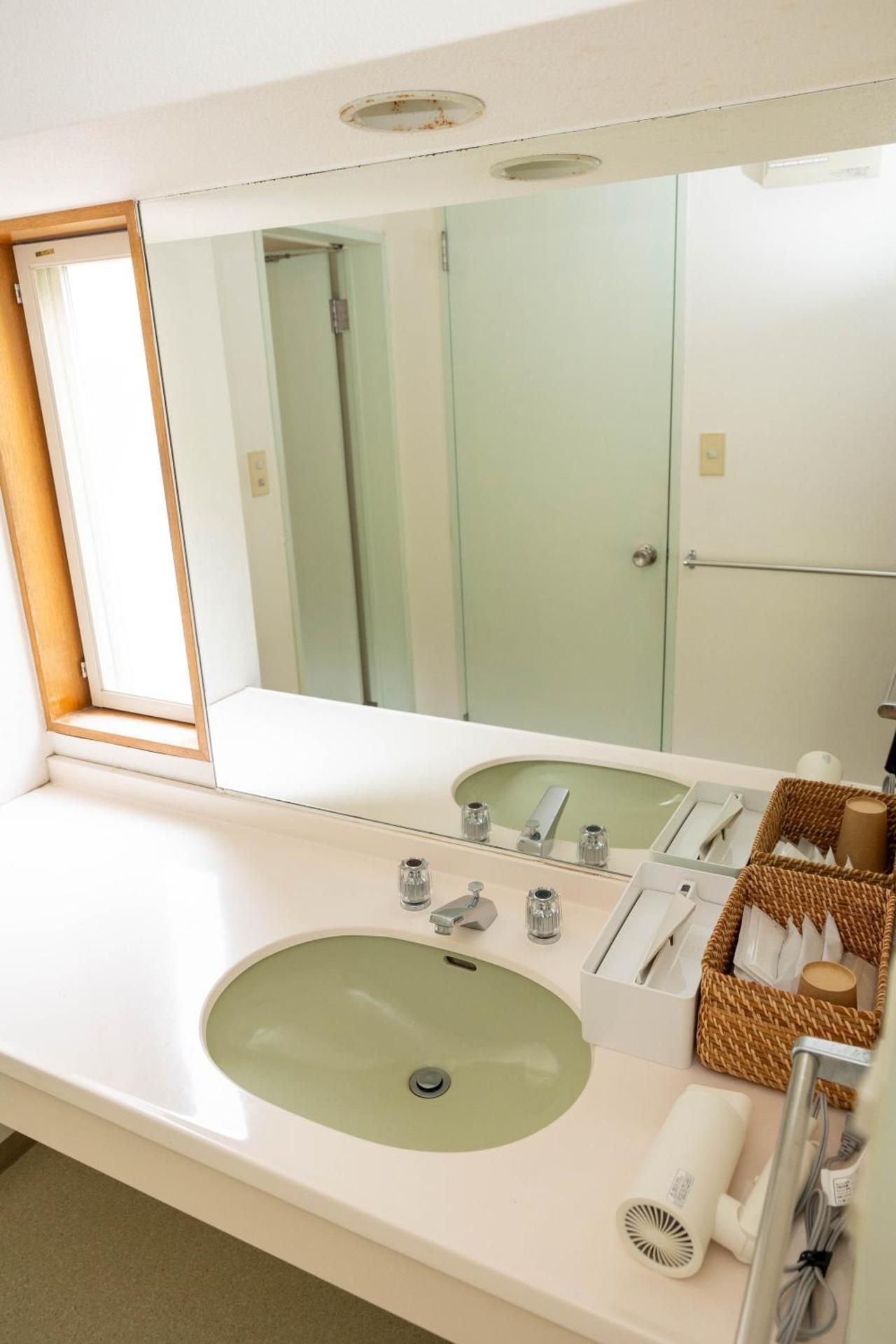 2nd Floor Ocean View Room