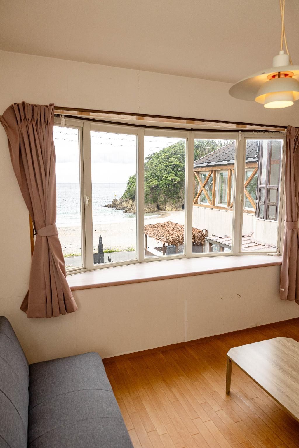 Premier Sea View