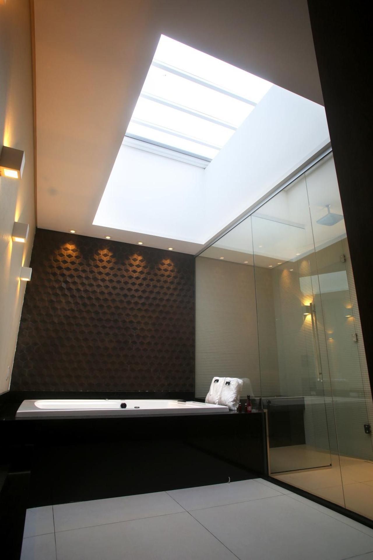 King Suite with Spa Bath