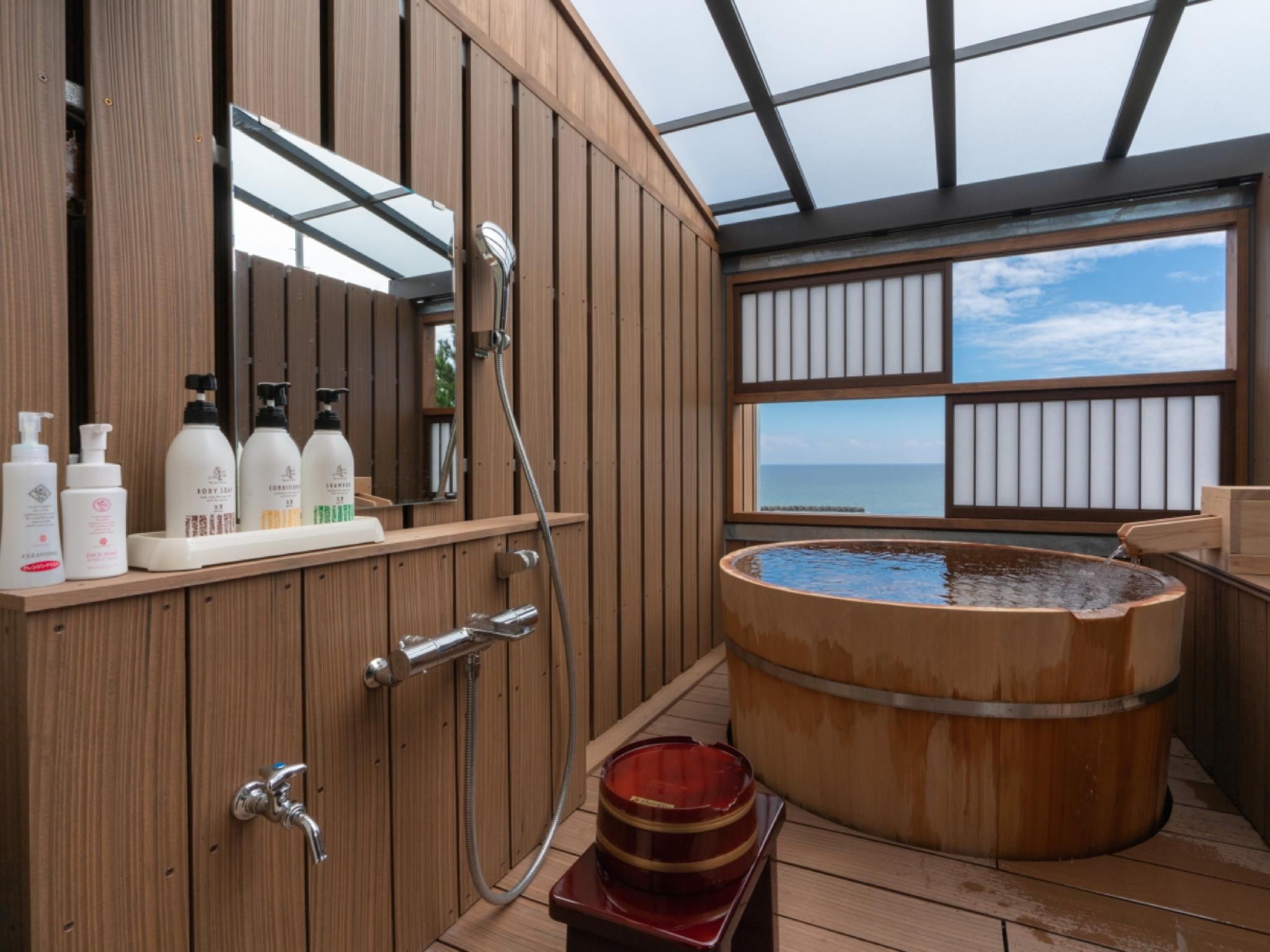 Corner Ocean View Mikura Style Room with Open-Air Bath