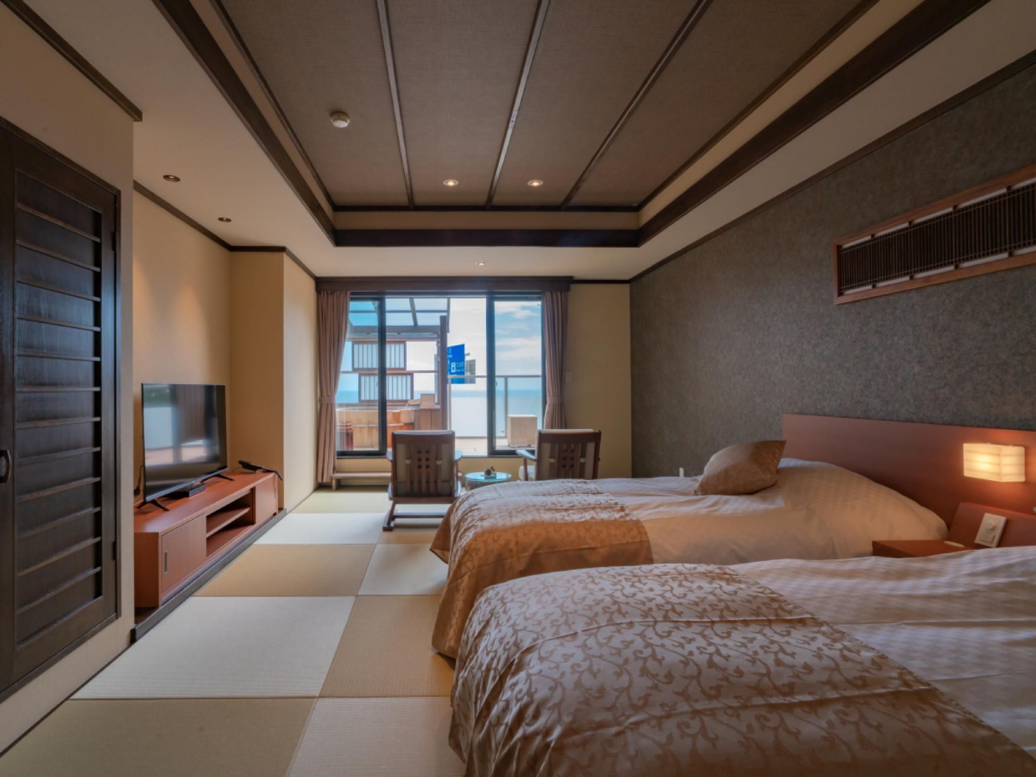 Corner Ocean View Mikura Style Room with Open-Air Bath