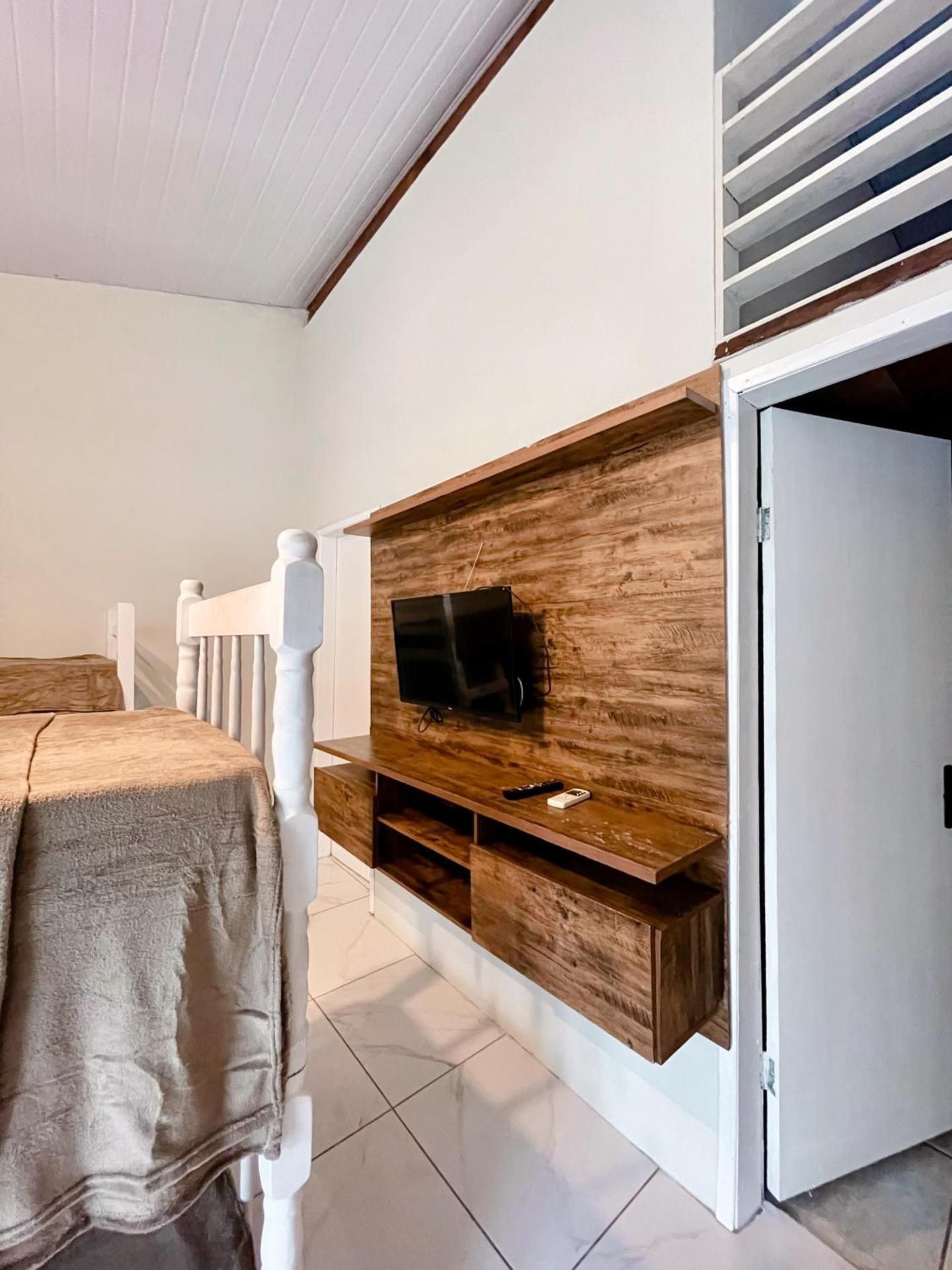 Bunk Bed in Mixed Dormitory Room