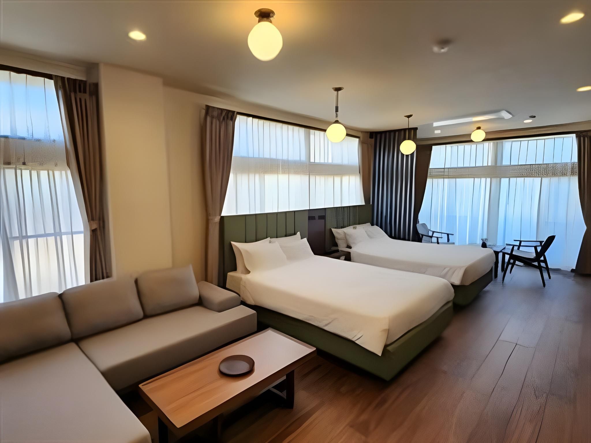 Western Style Twin Room