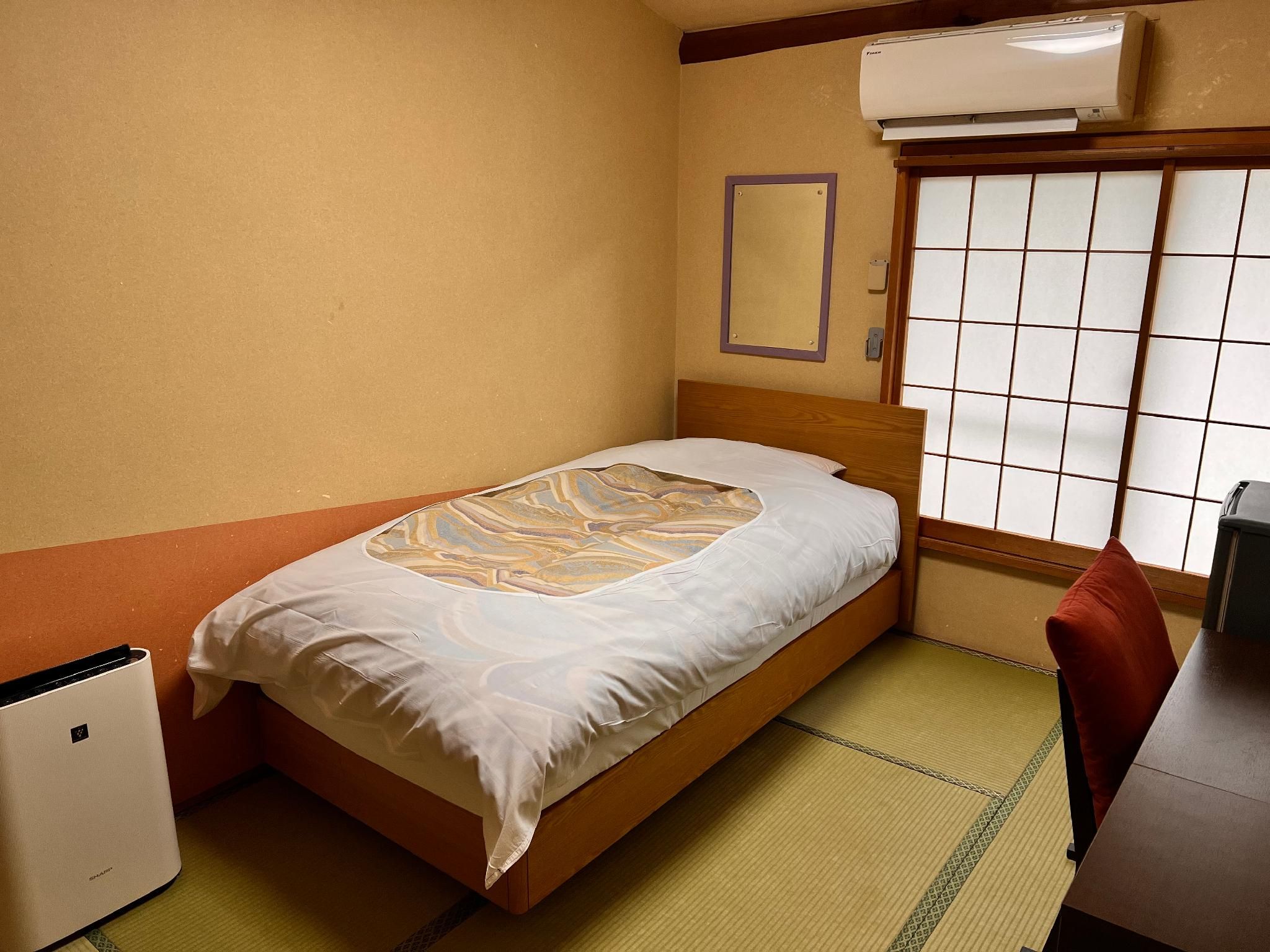 Japanese Style Single Room