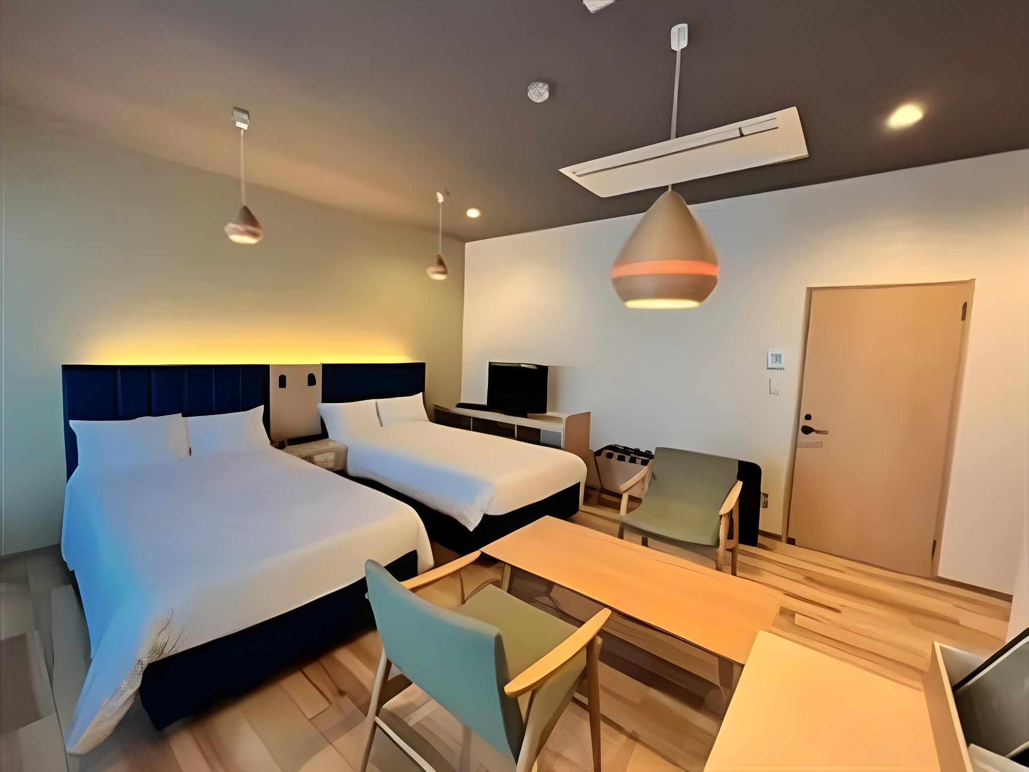 Twin Room - Non-Smoking