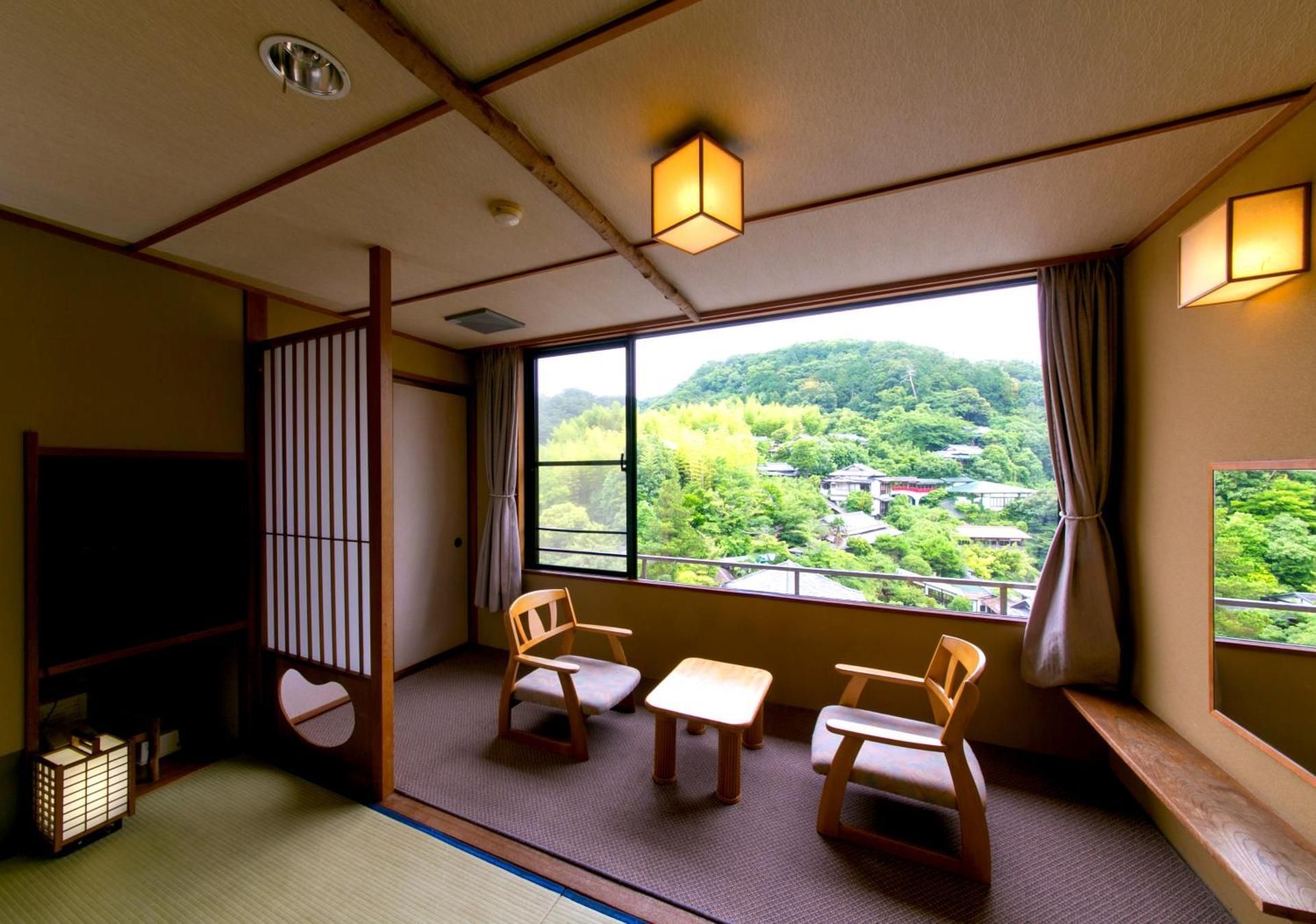 Japanese-Style Room