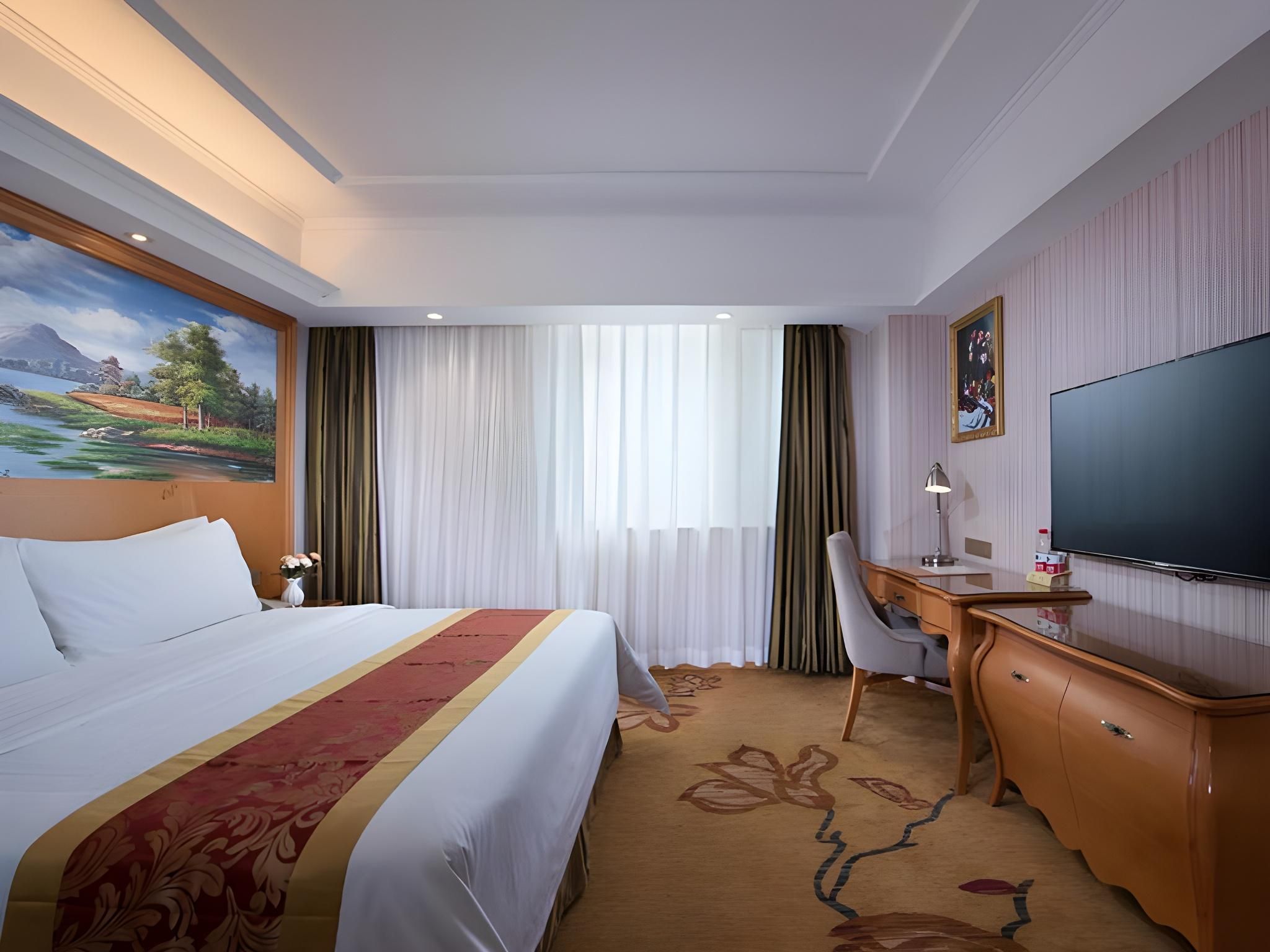 Vienna Hotel Shandong Heze University Town Vienna - Standard 1 Bed Room