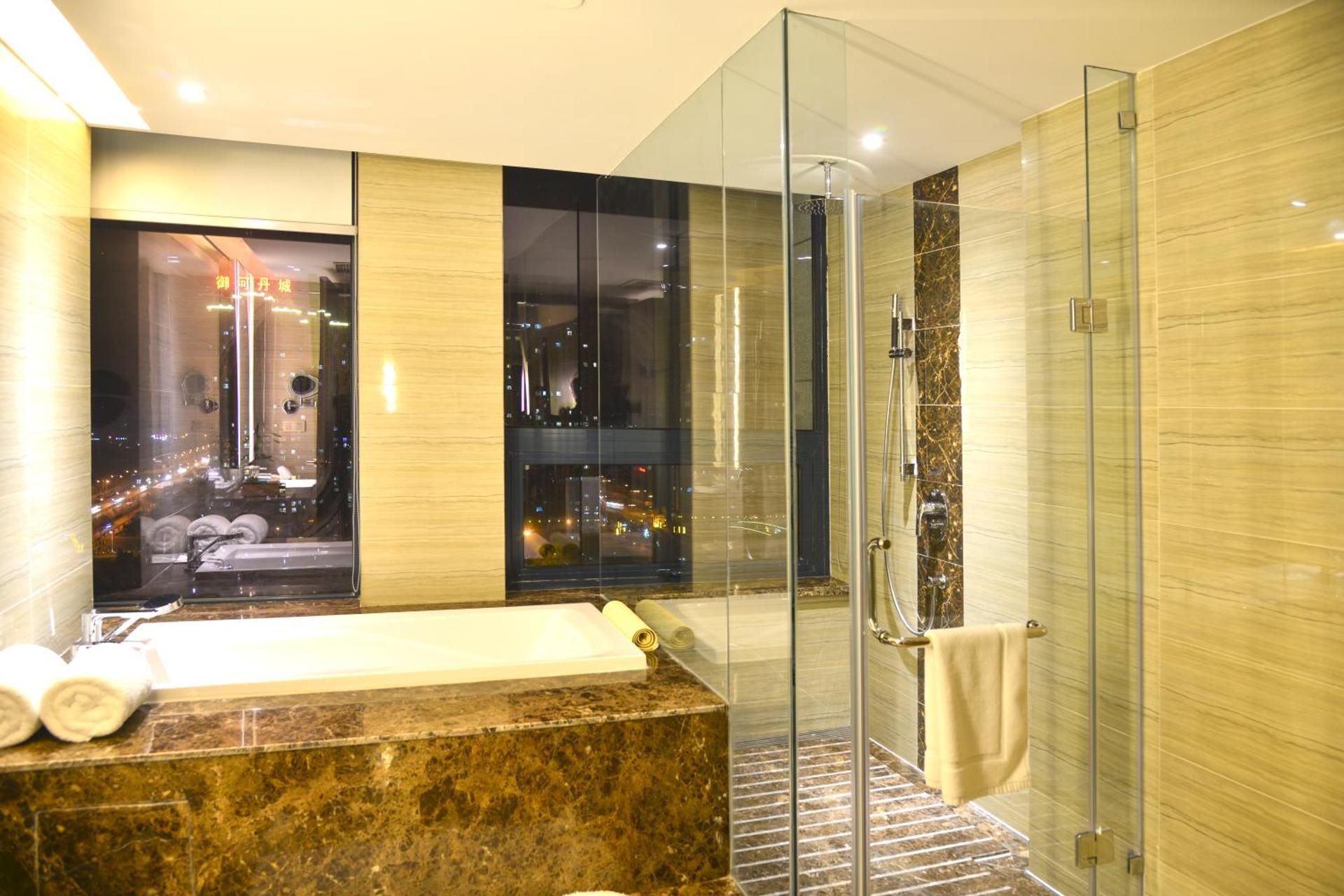 Business King Smoking