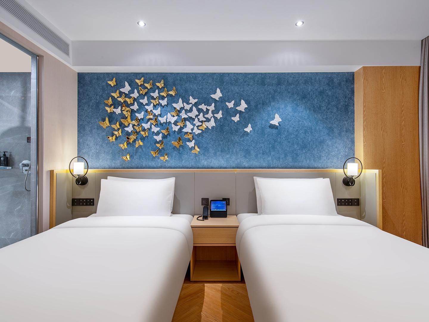 Huazhu - Business Twin Room