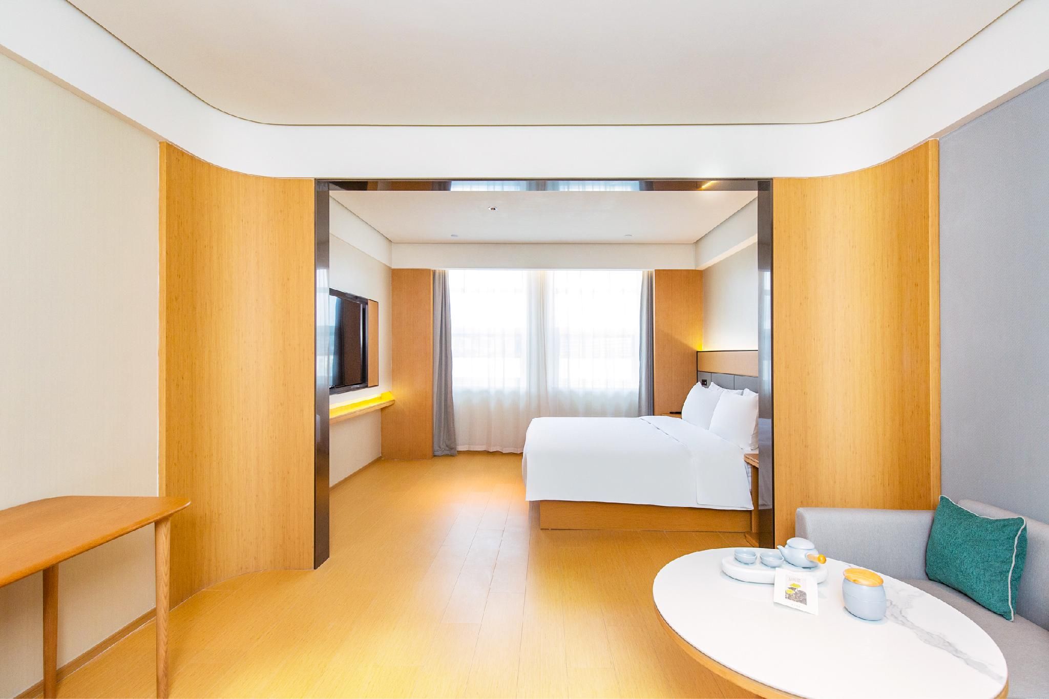 Huazhu - Business Bed Room