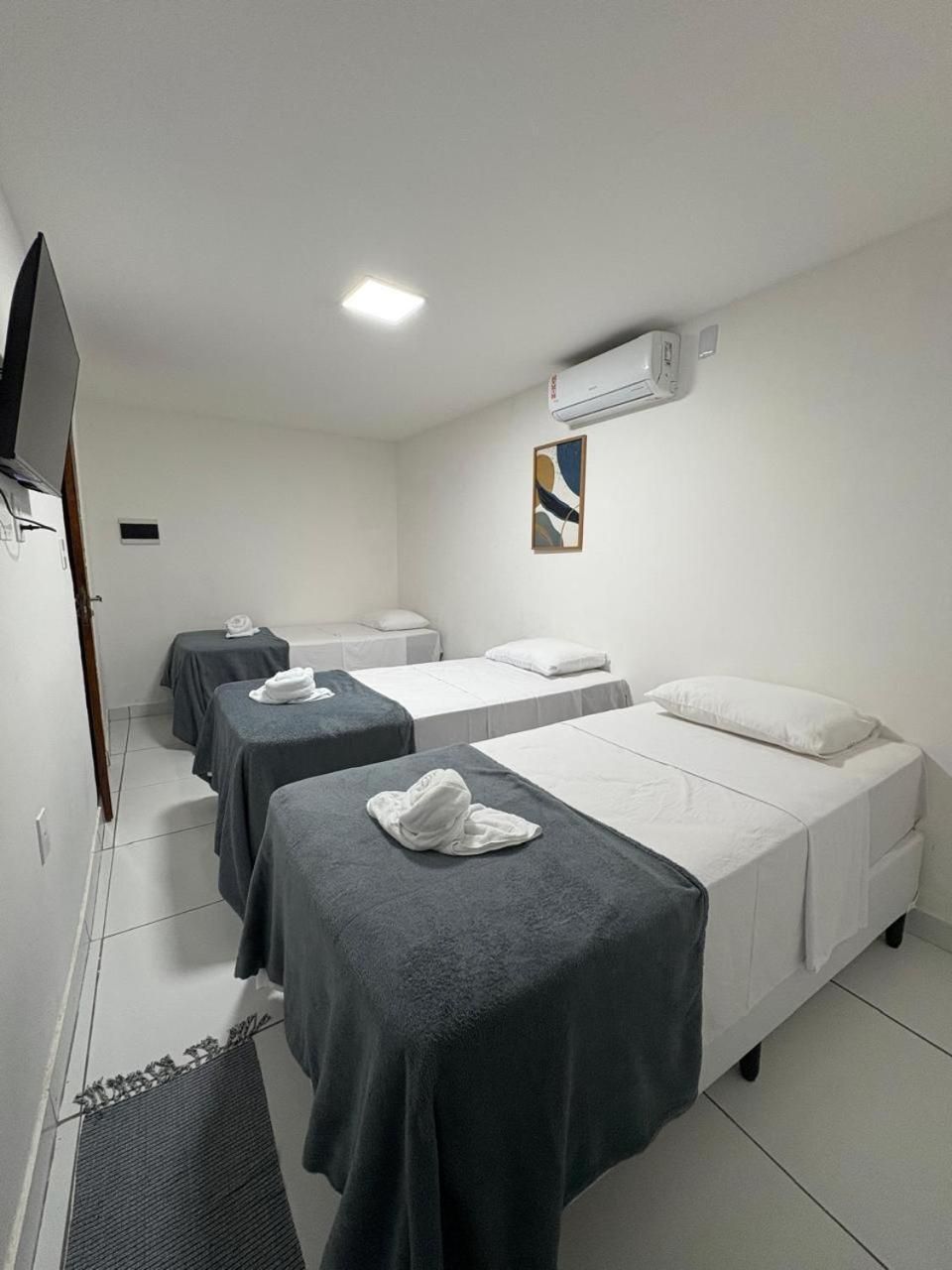 Economy Triple Room