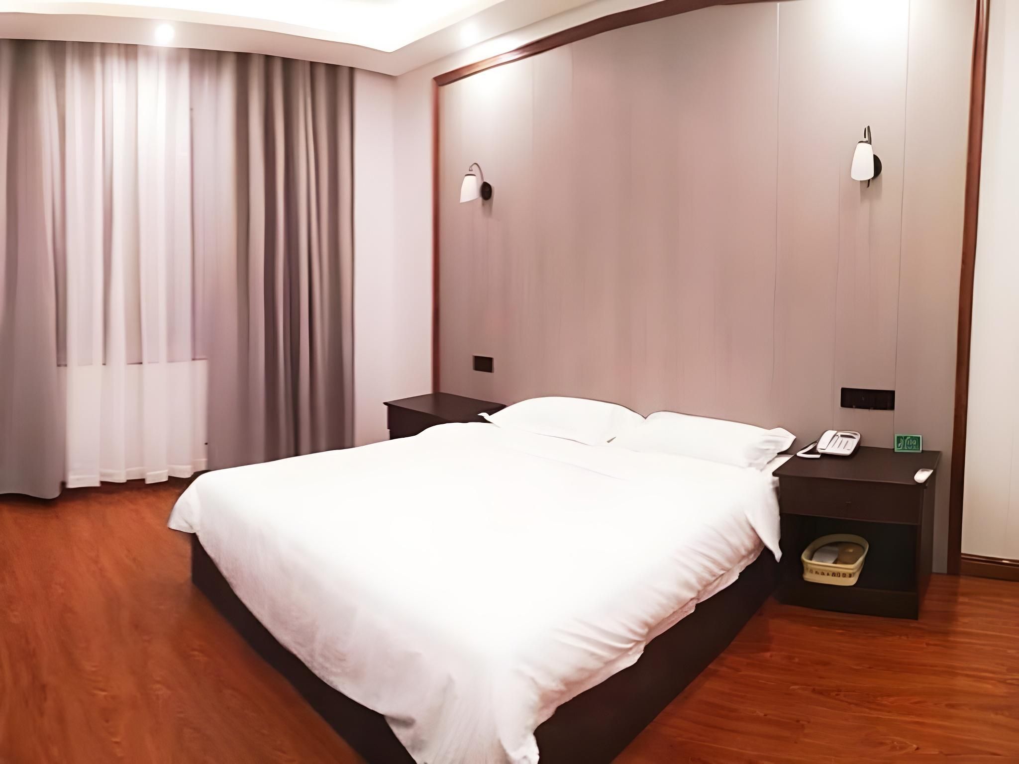 GTI - Anchuang 1 Bed Guest Room