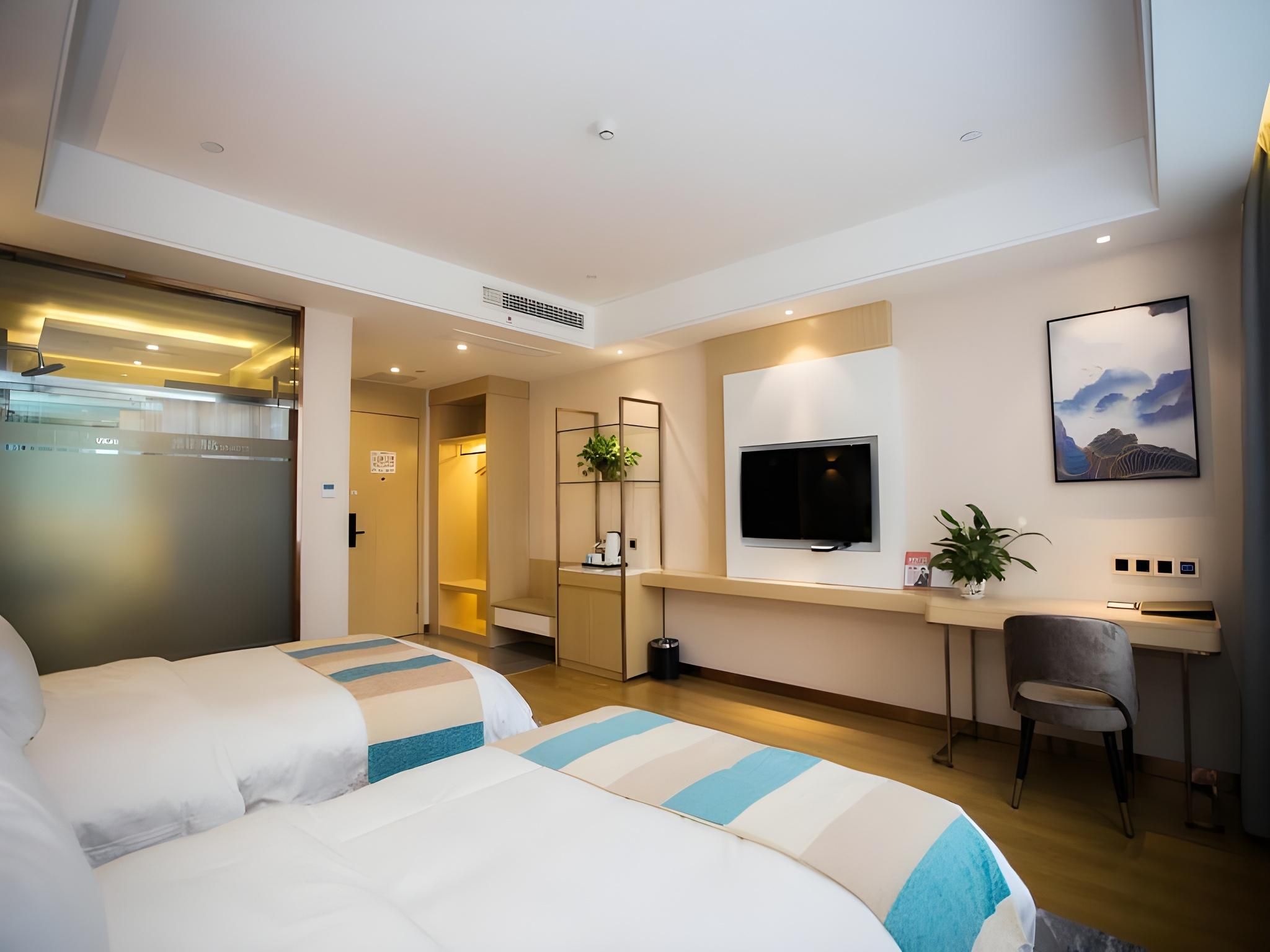 Twin Deluxe Room