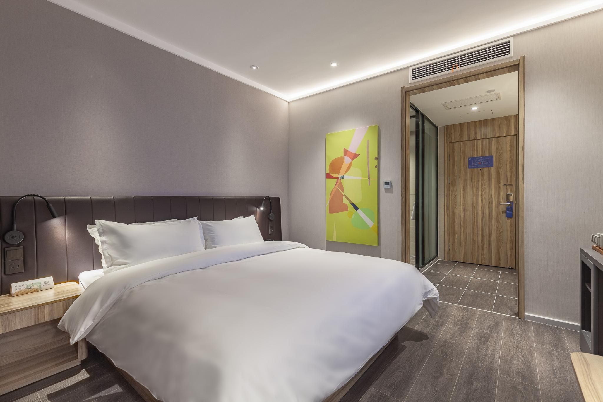 Hanting Premium Hotel Liaocheng Development Zone Huazhu - Room With Bed