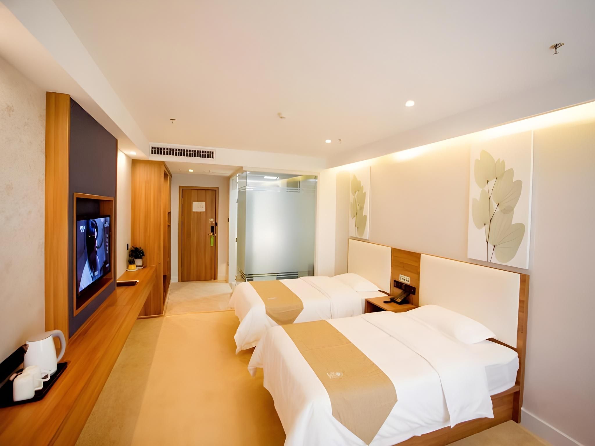 2 Bed Twin Superior Room