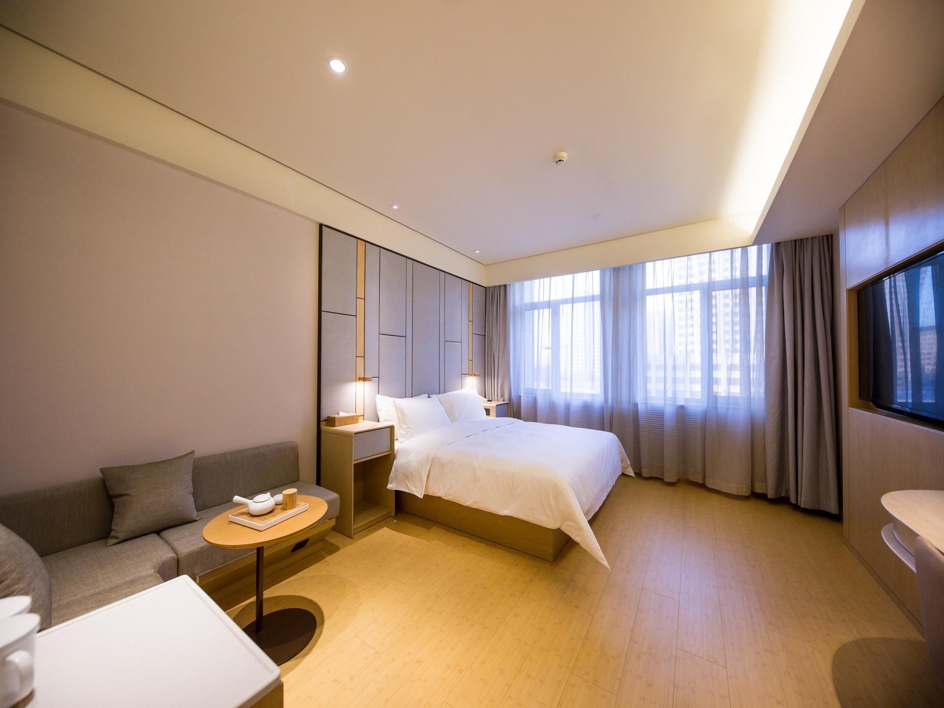 Huazhu - Superior BedRoom