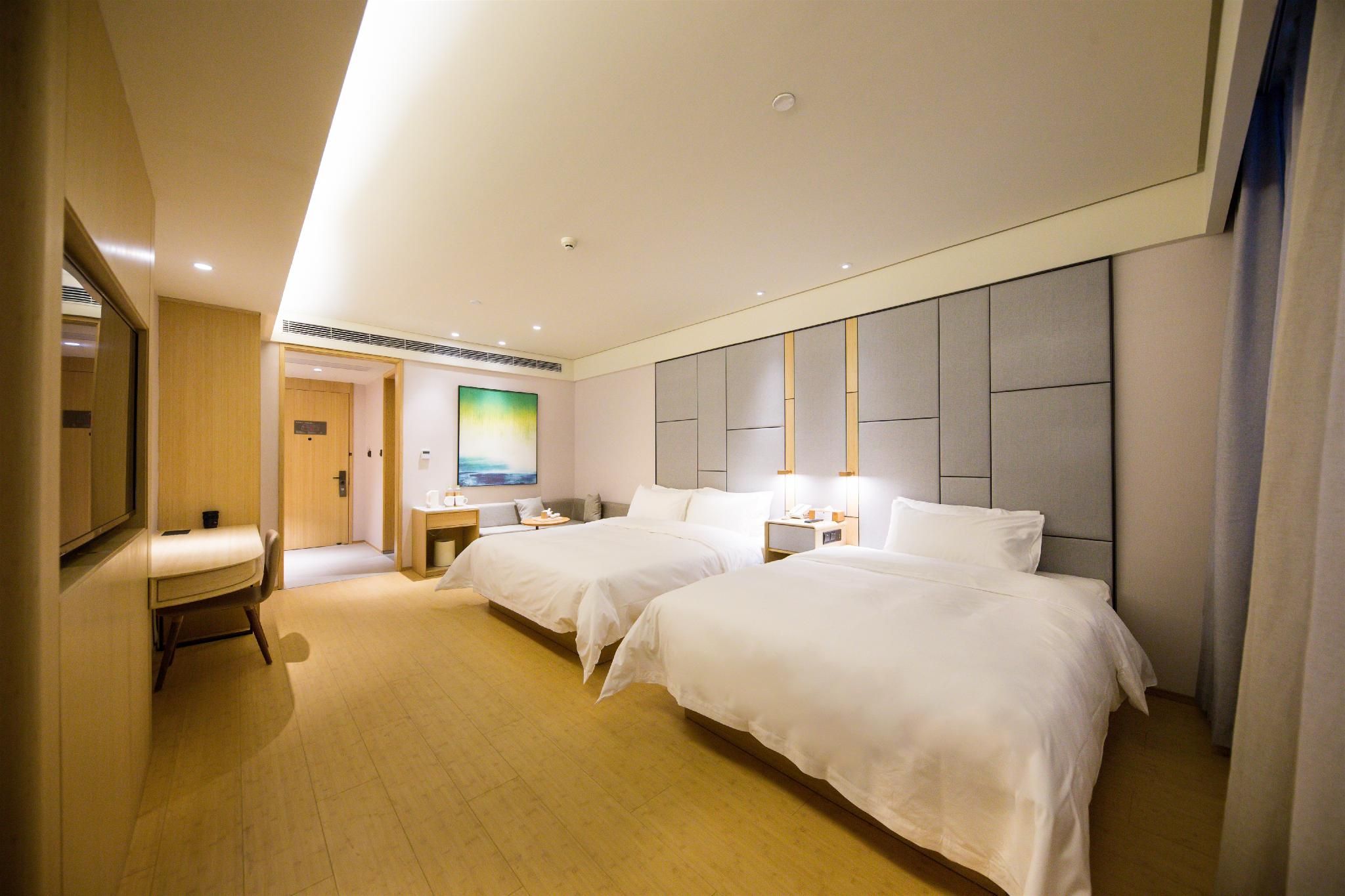 Huazhu - Family Room