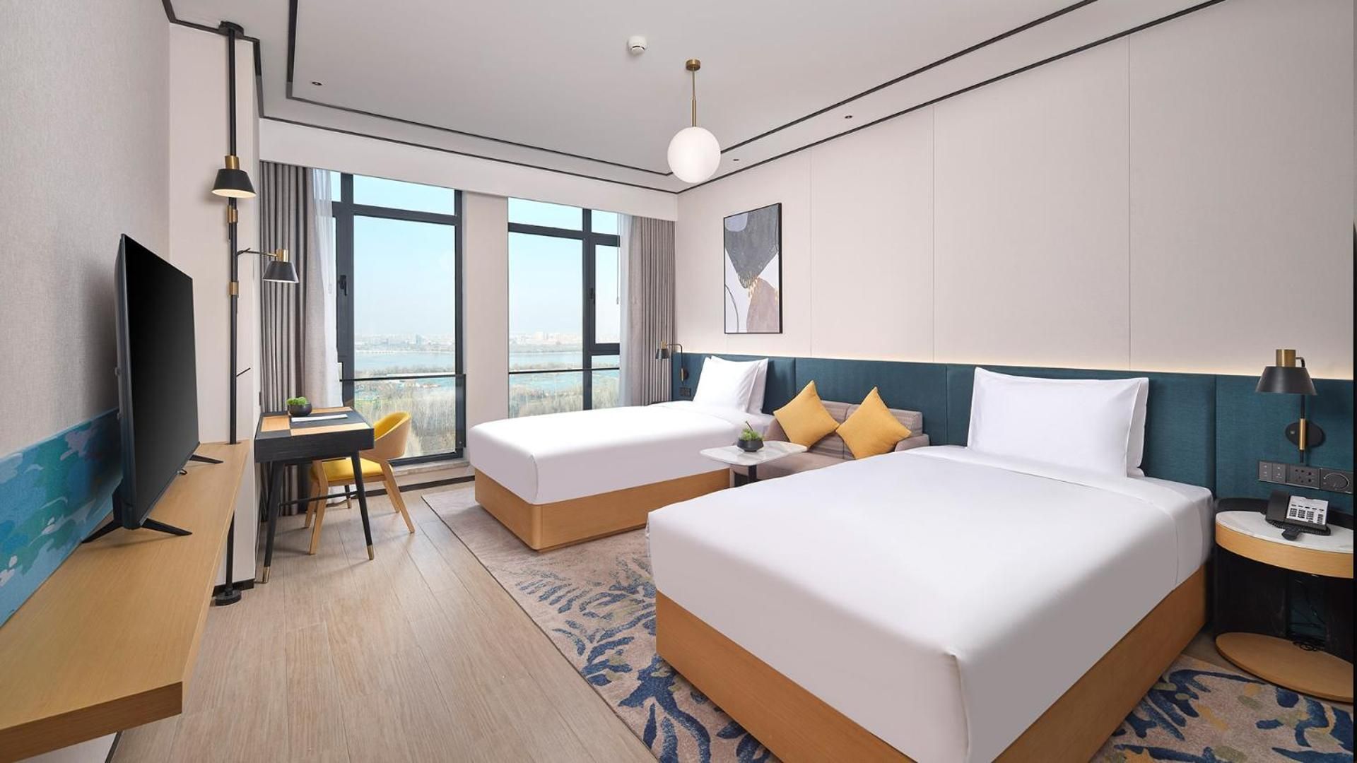 Twin Superior Room High Floor