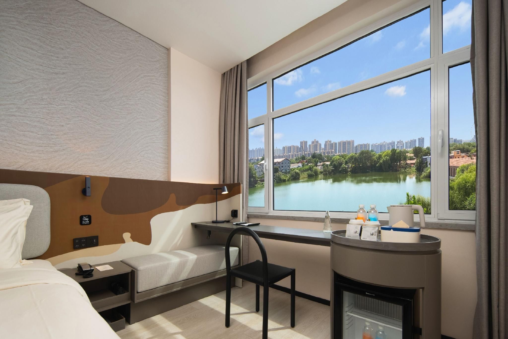 Enjoy Double Room with Lake View