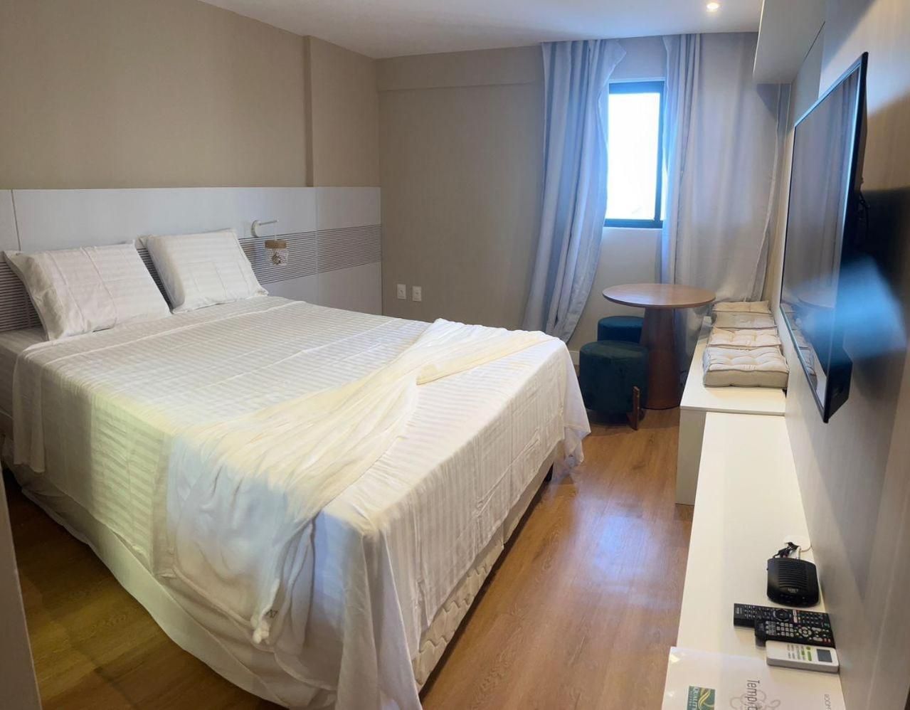 Deluxe Room (2 Adults + 1 Child)