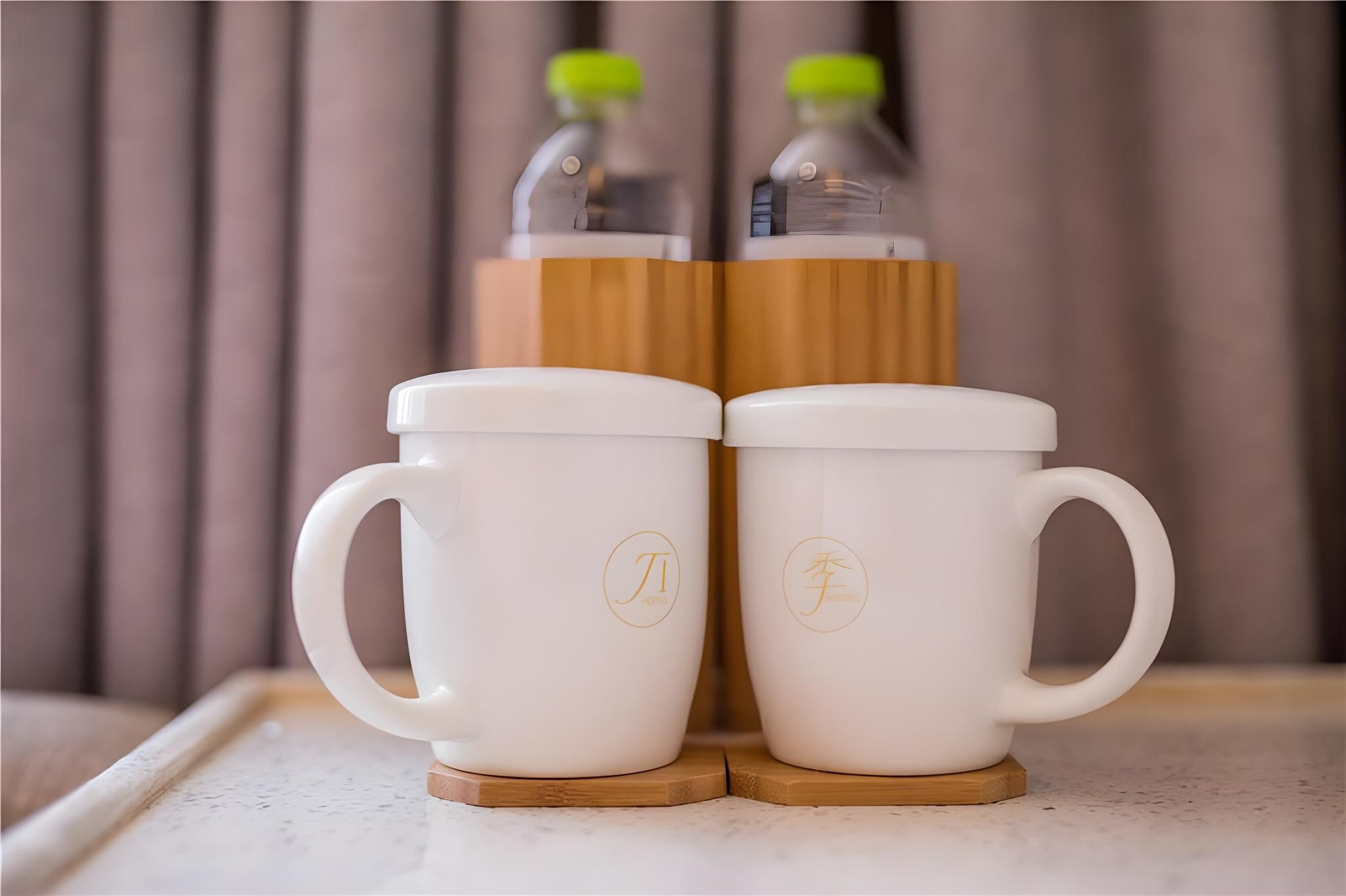 Huazhu - Superior Twin