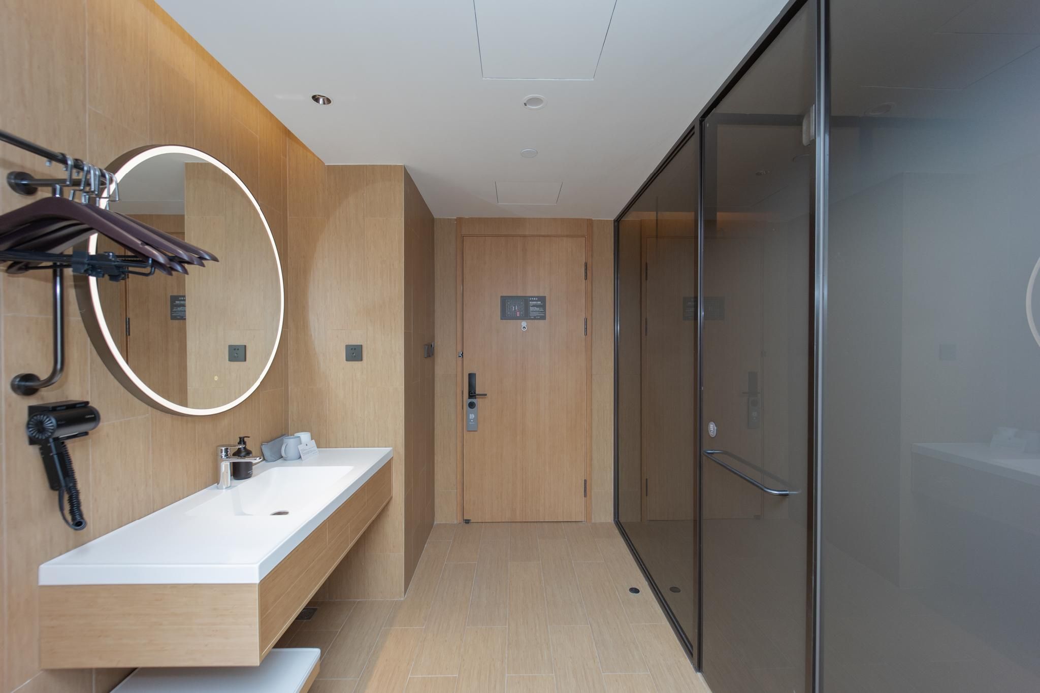 Ji Hotel Linyi Pingyi Binhe Yipin SHUYA Superior Twin Room 3