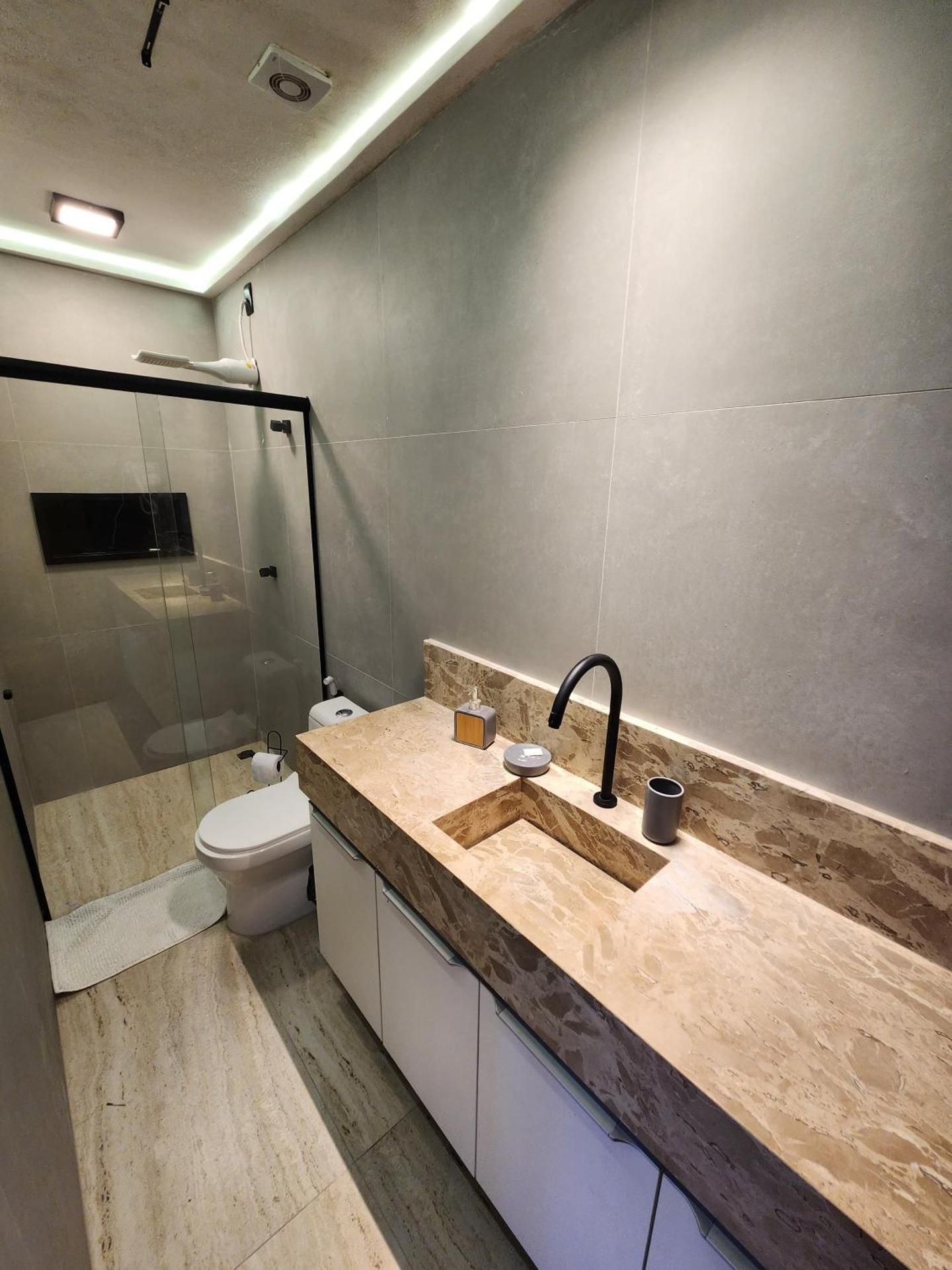 One-Bedroom Premium Apartment with Ocean View