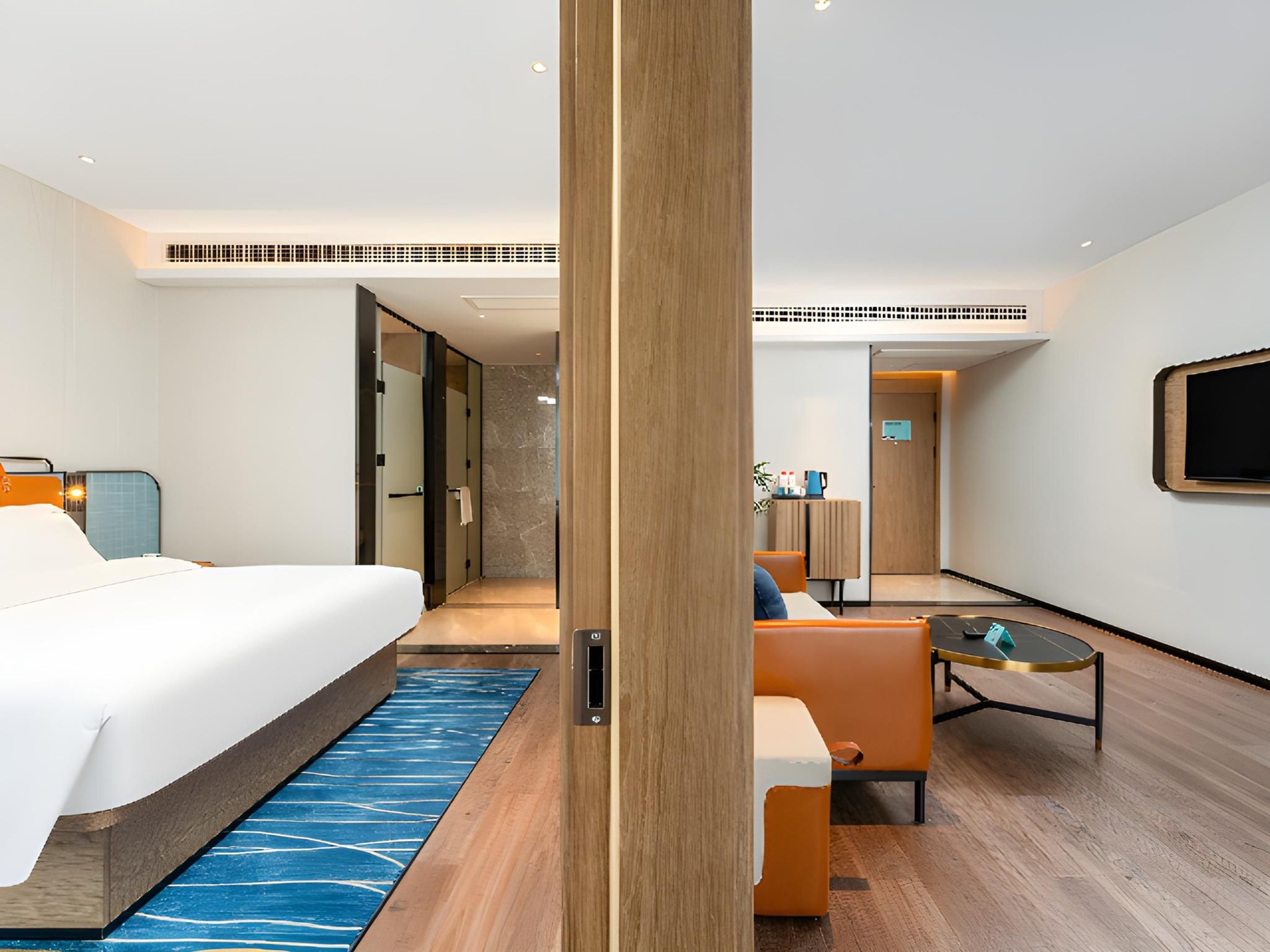 Dossen - Executive Suite