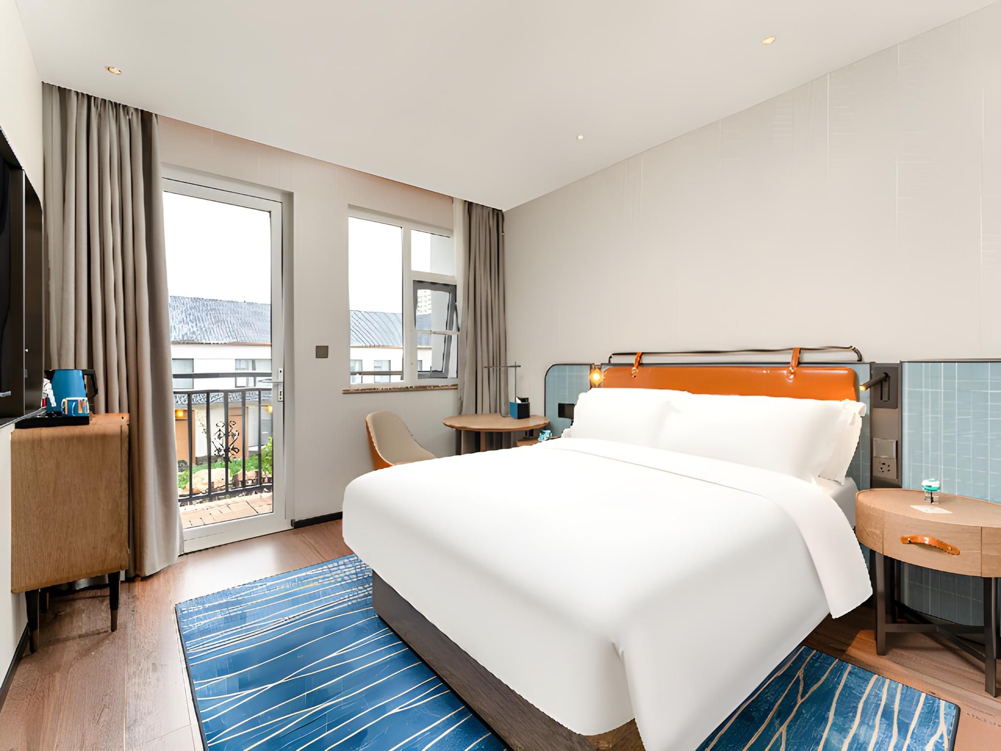 Dossen - Speical Offer Bed Room