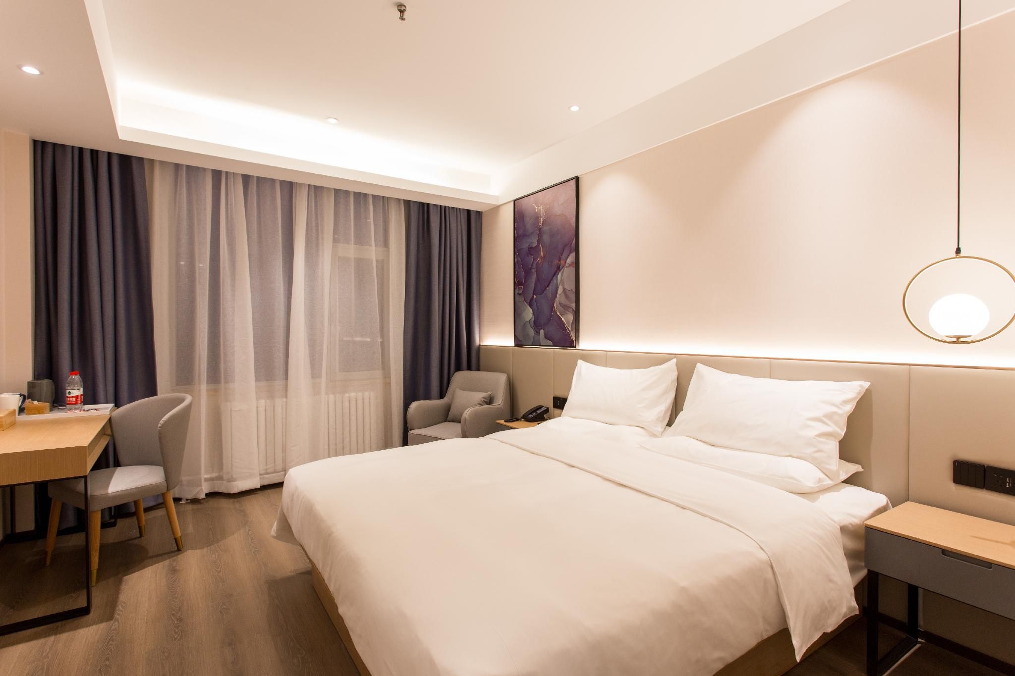 Huazhu - Superior BedRoom