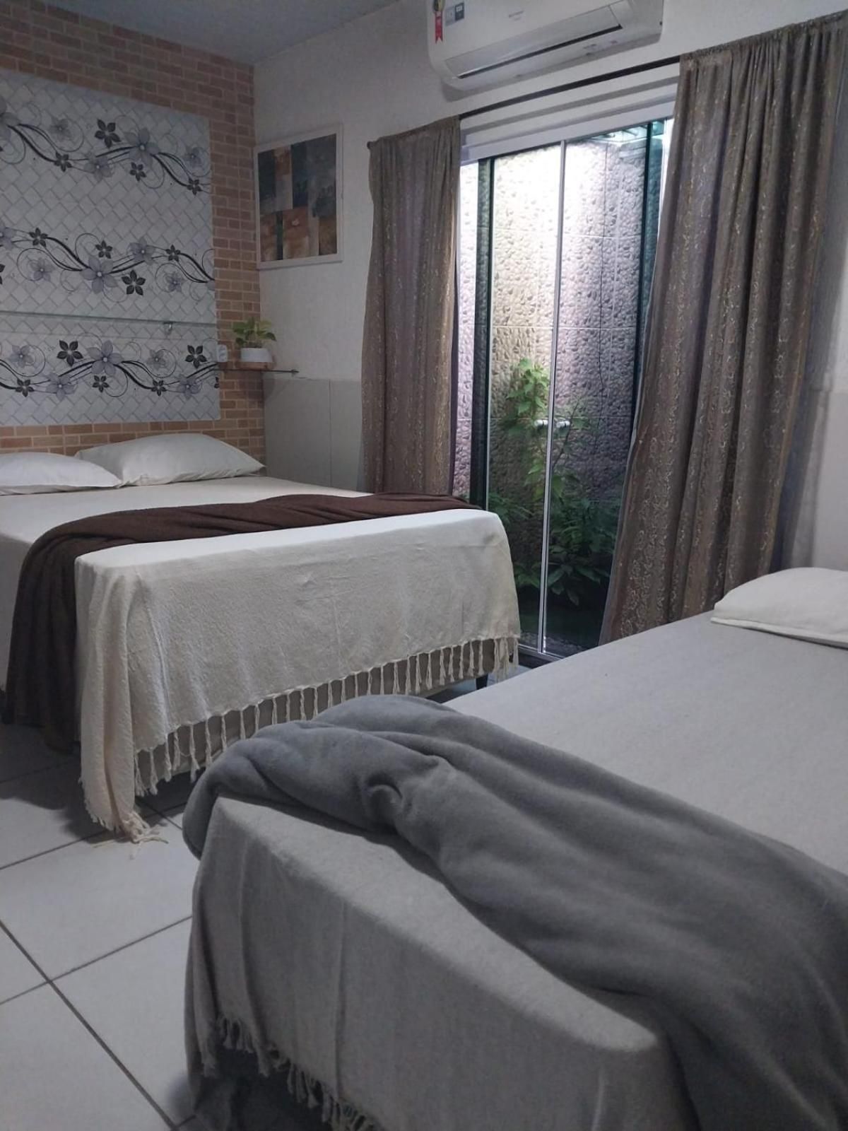 Queen Room with Garden View