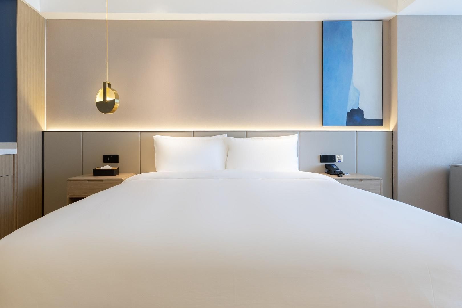 Huazhu - Superior BedRoom