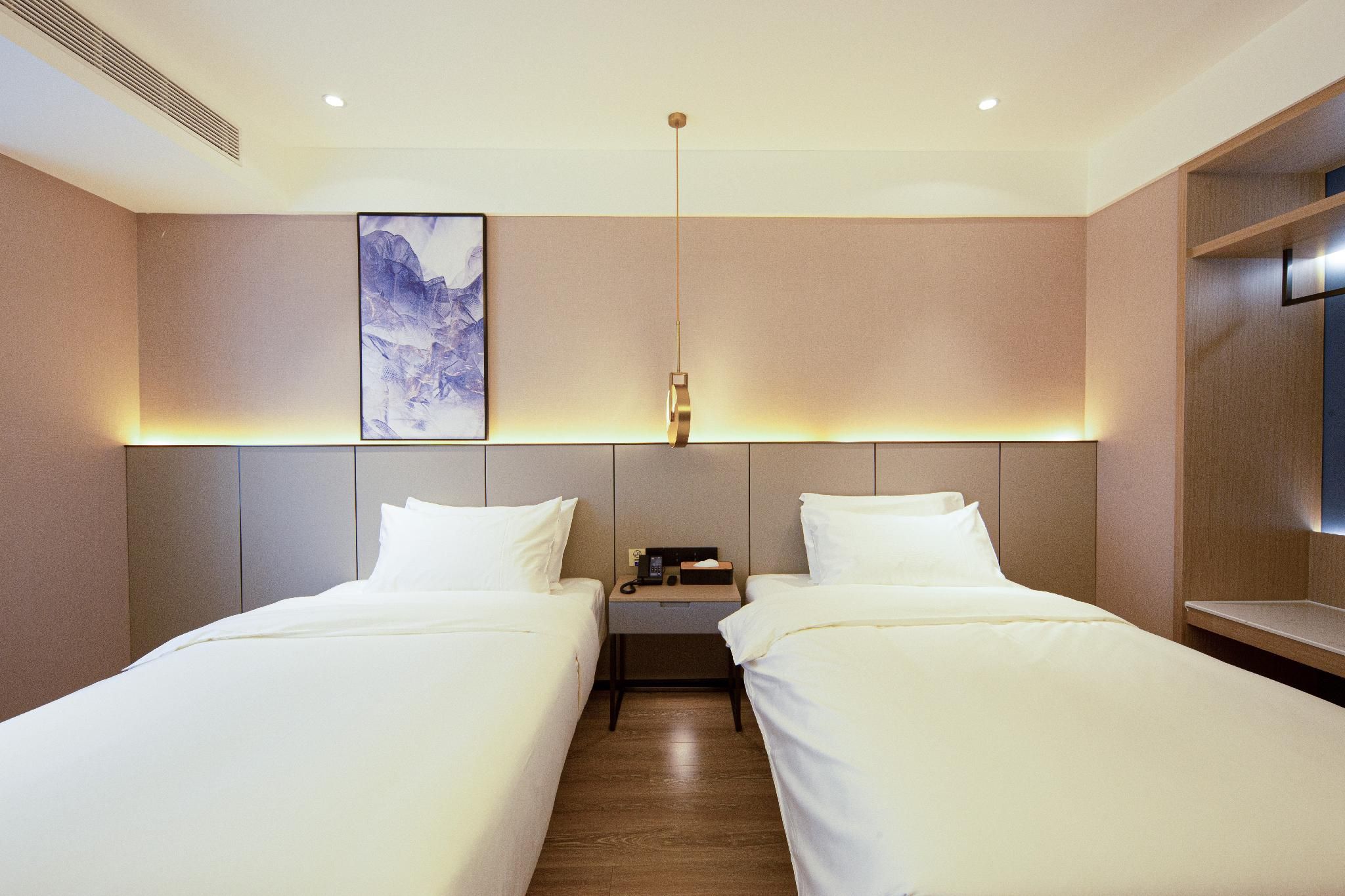 Huazhu - Business Twin Room