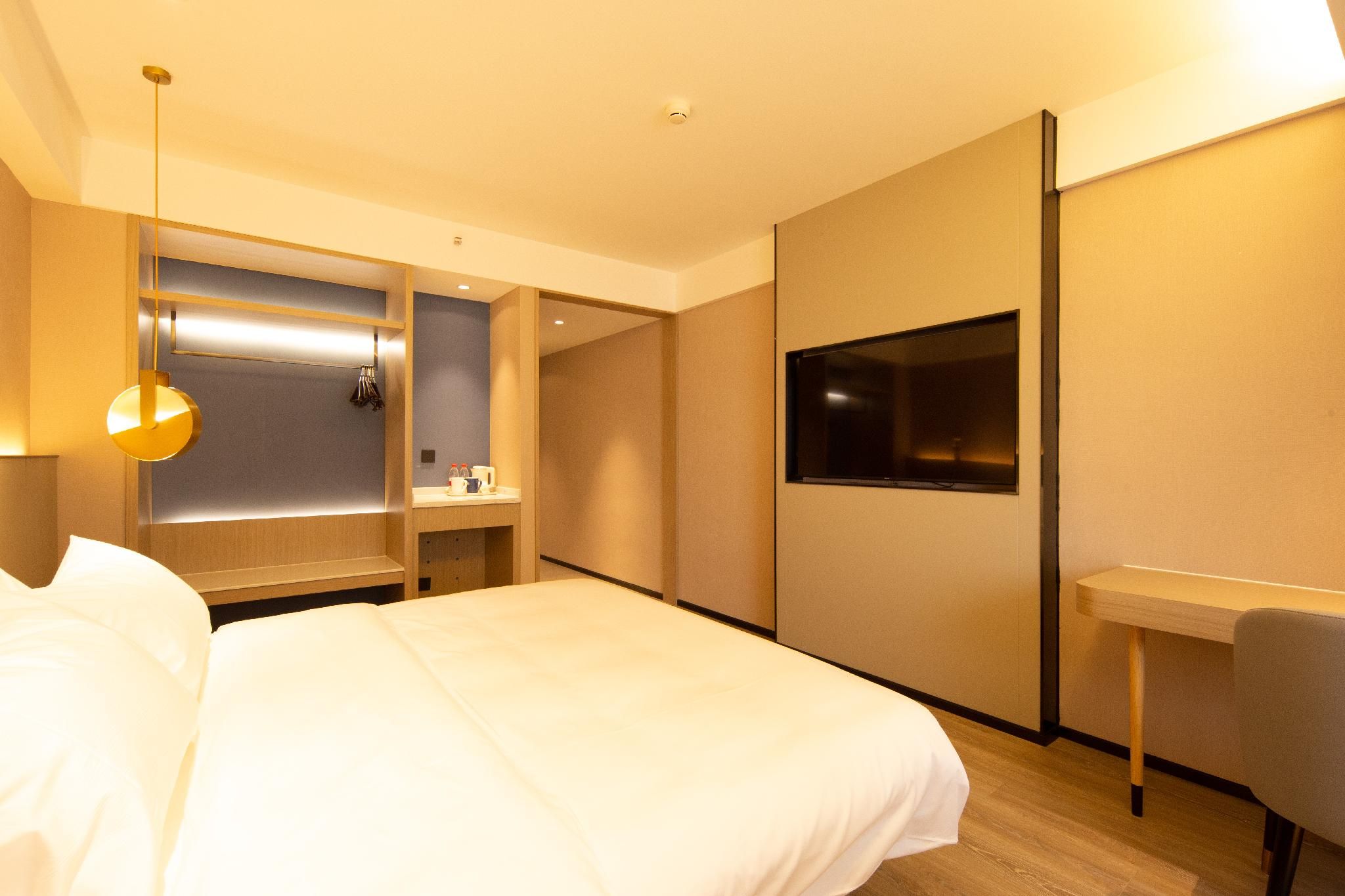 Huazhu - Business Bed Room