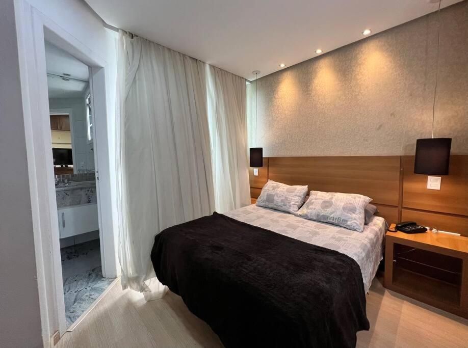 One-Bedroom Apartment with City View