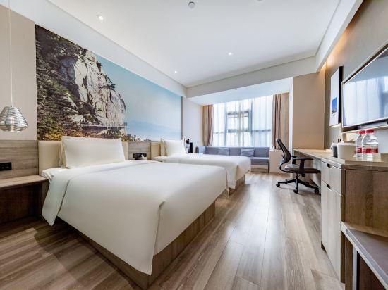 Atour Hotel Linyi City Center Superior Twin Room 2
