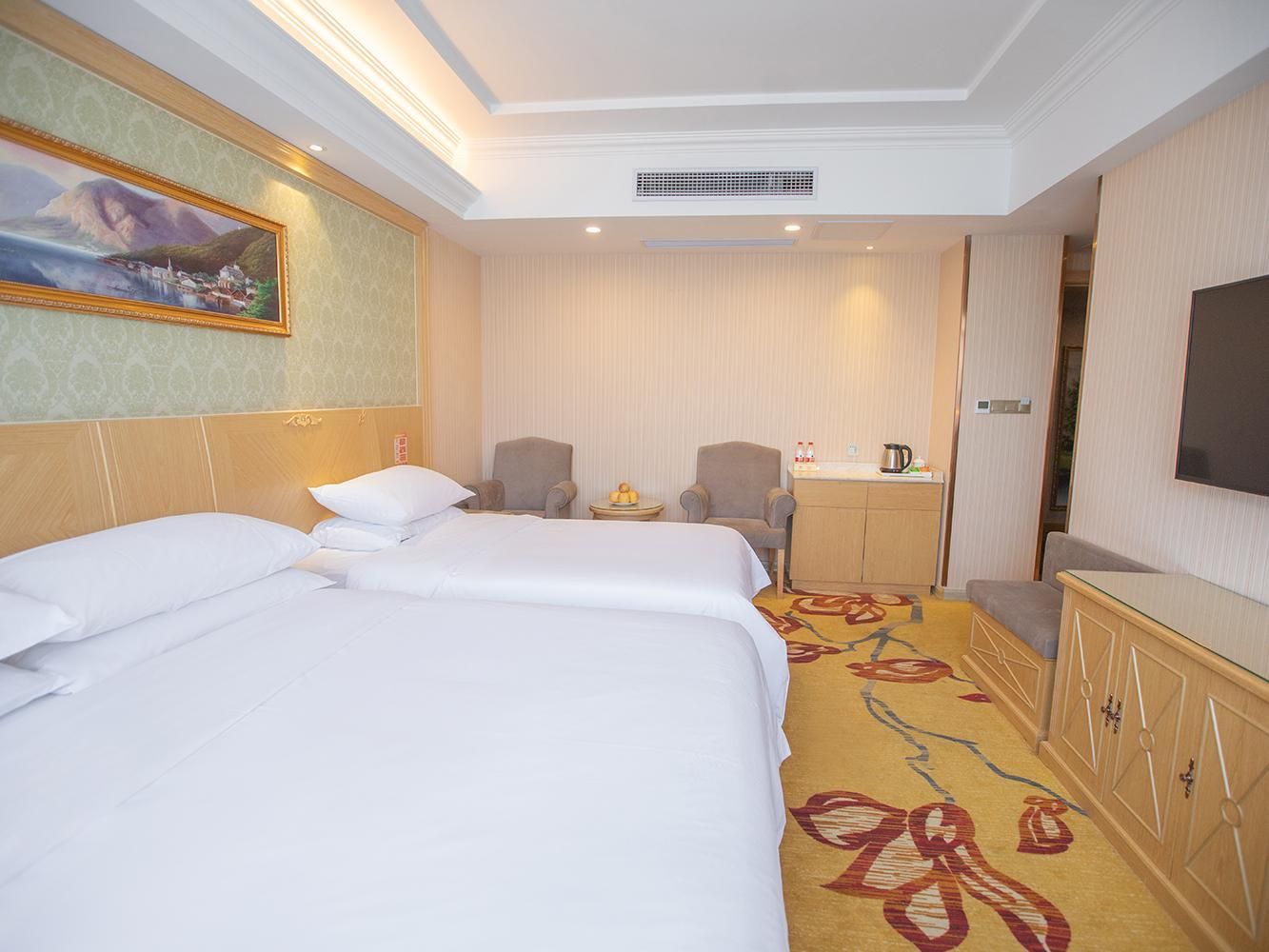 Vienna Hotel Shandong Linyi Economic Development Zone Deluxe Family Room