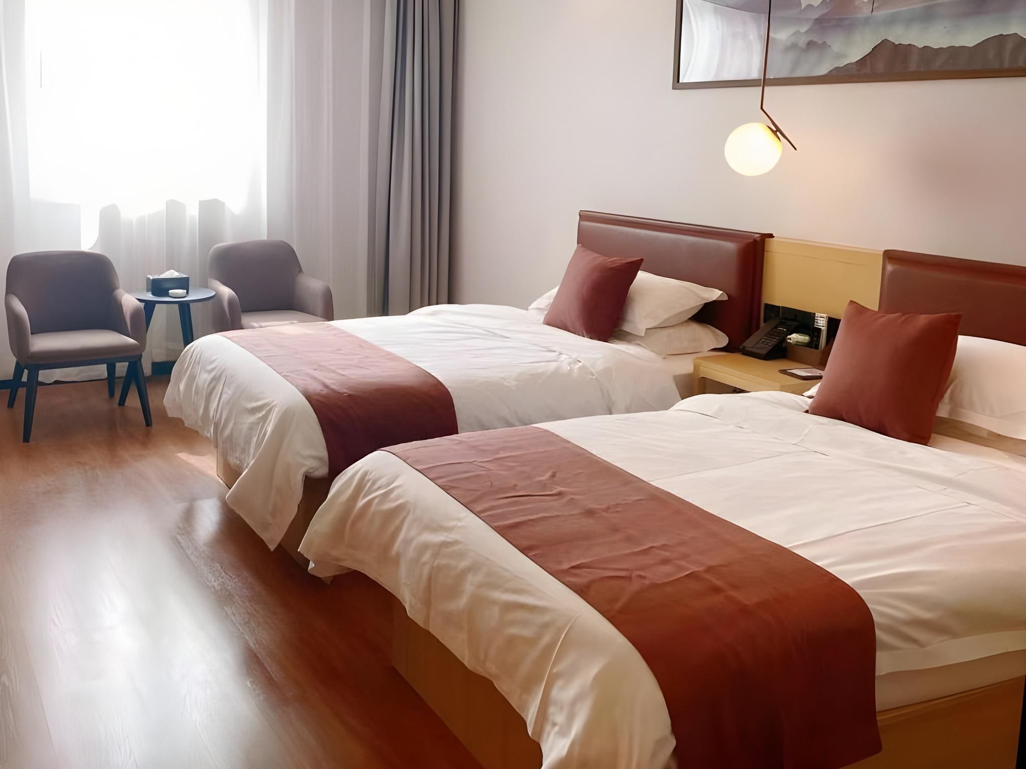 Twin Deluxe Room