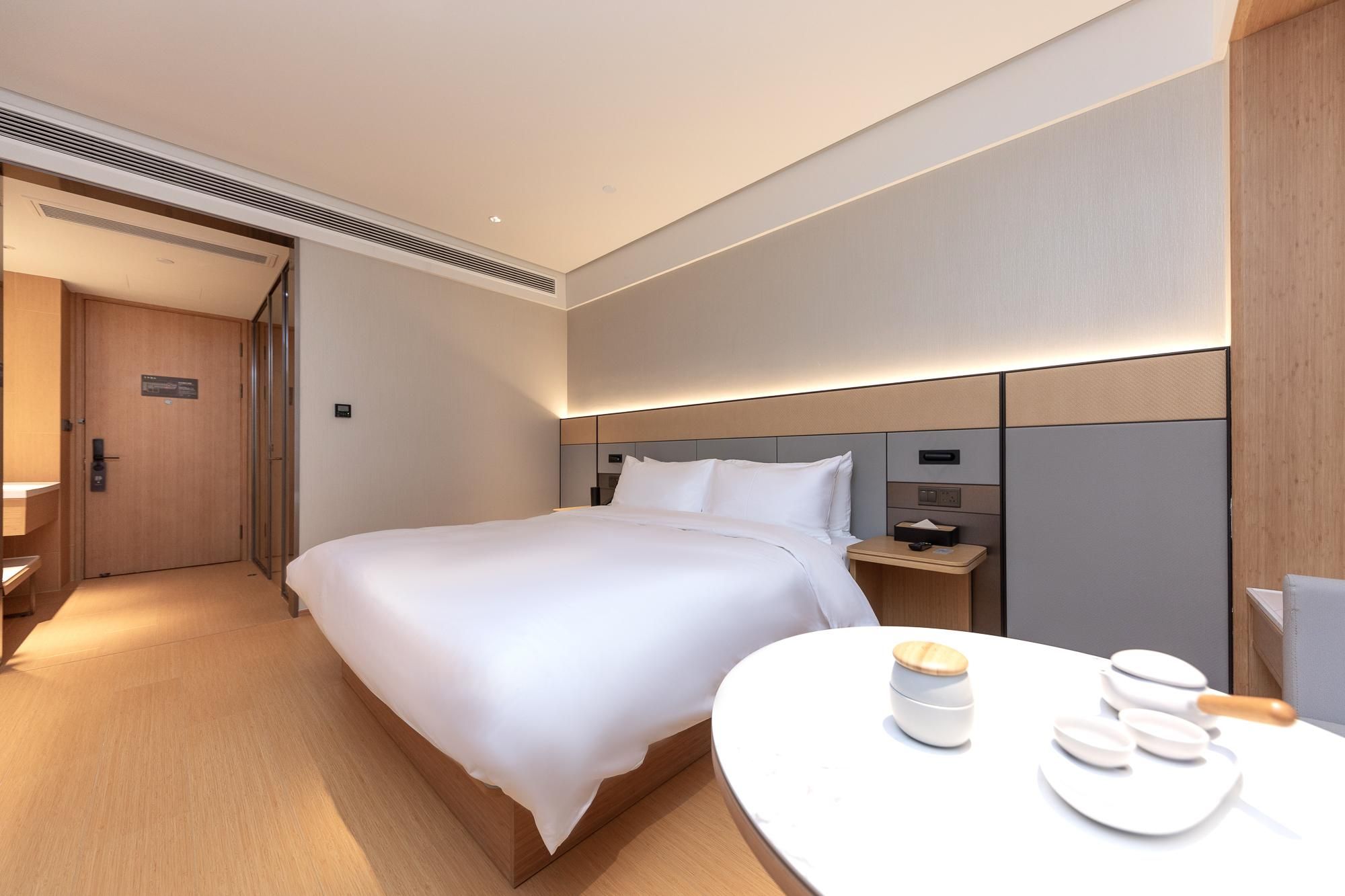 Huazhu - Business Bed Room