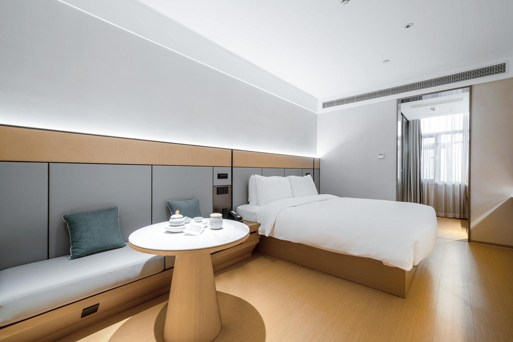 Huazhu - Superior BedRoom