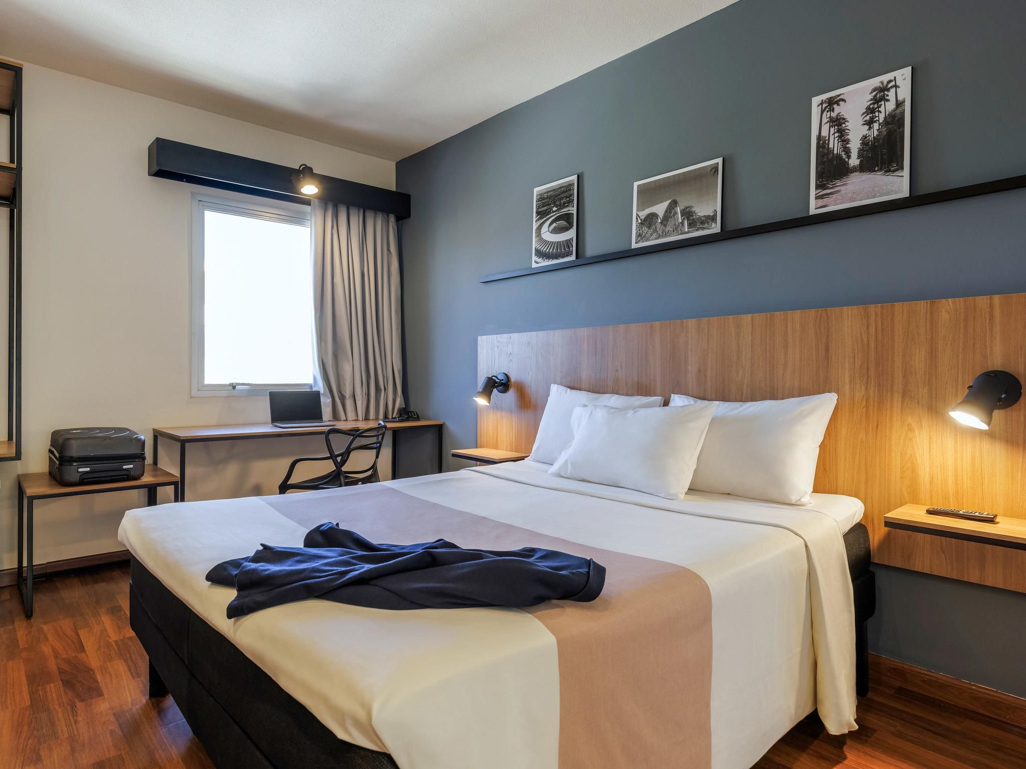 Standard Room with twin beds