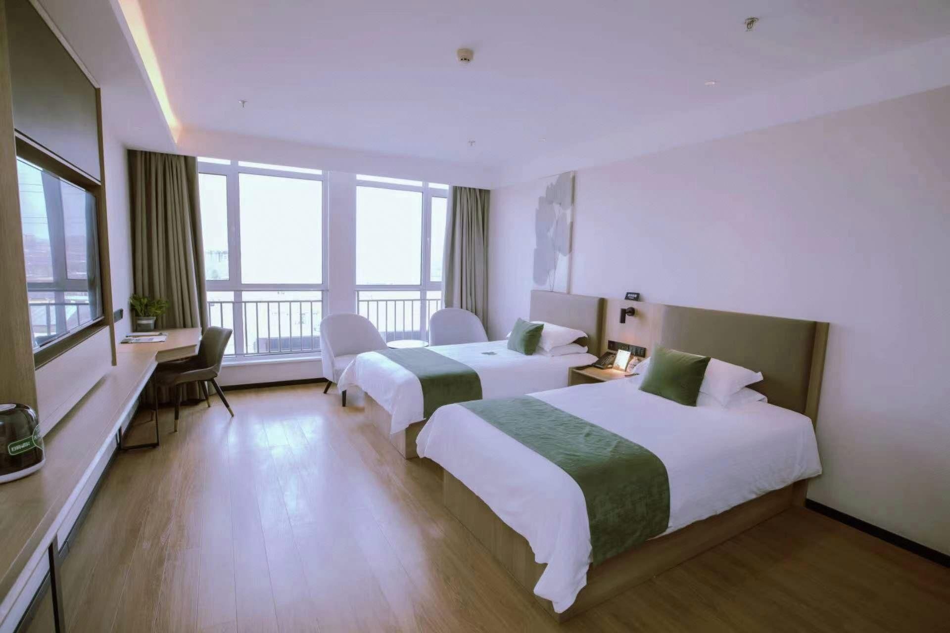 Twin Deluxe Room