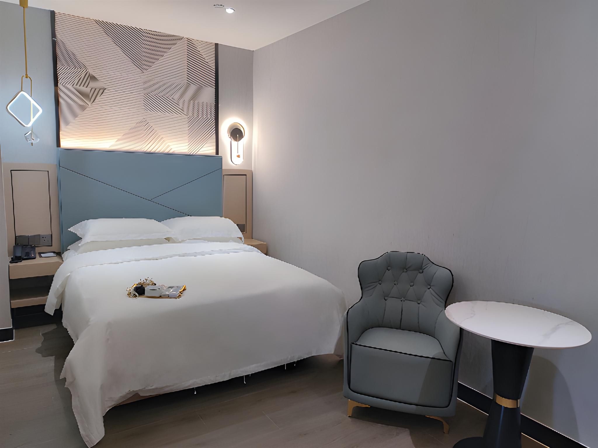 Dossen - Standard Bed Room
